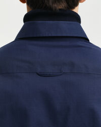 Camisa Slim Fit de popelina el&aacute;stica