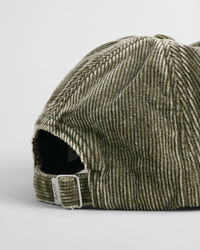 Gorra de pana lavada con insignia G