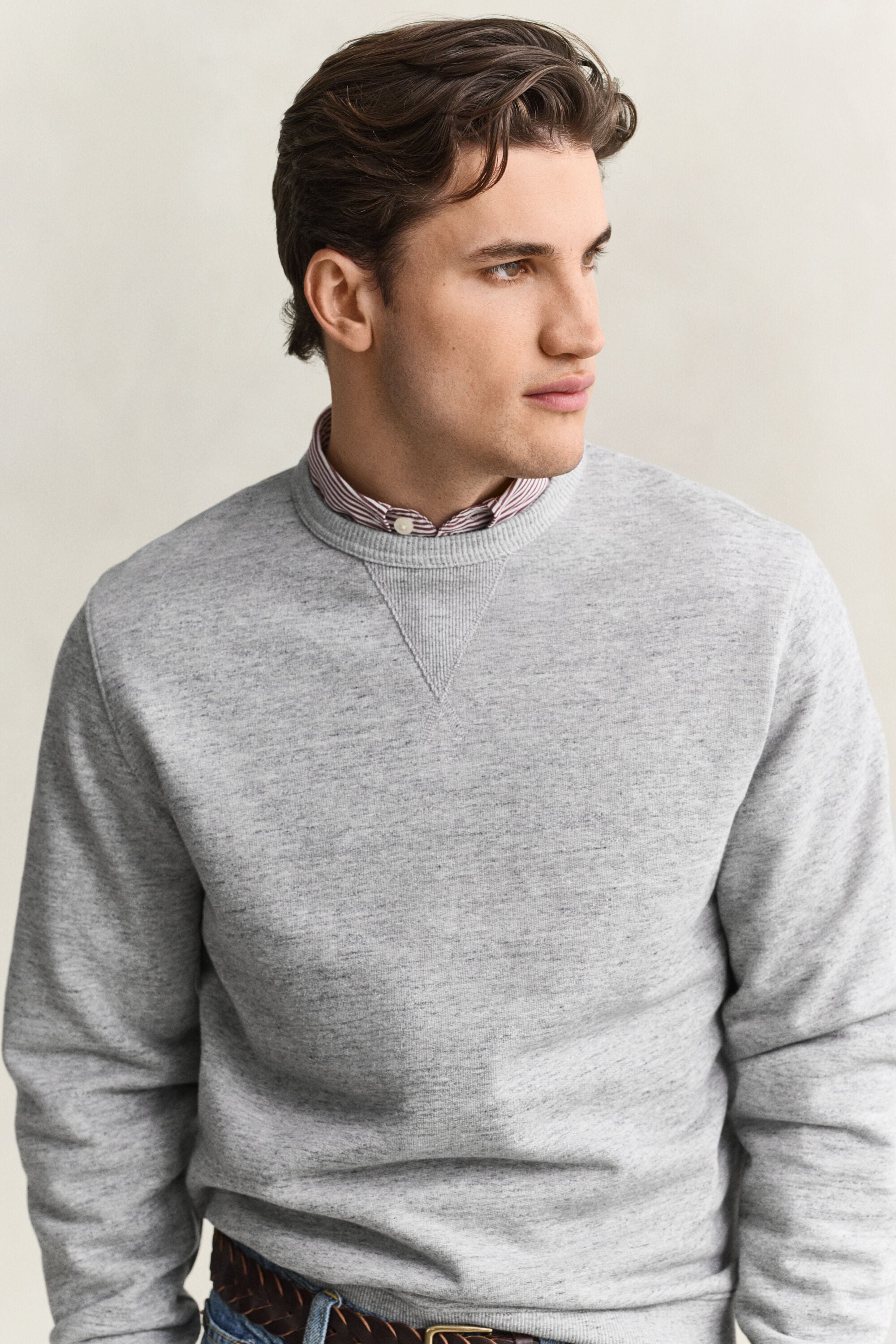 Sudadera jaspeada con cuello redondo