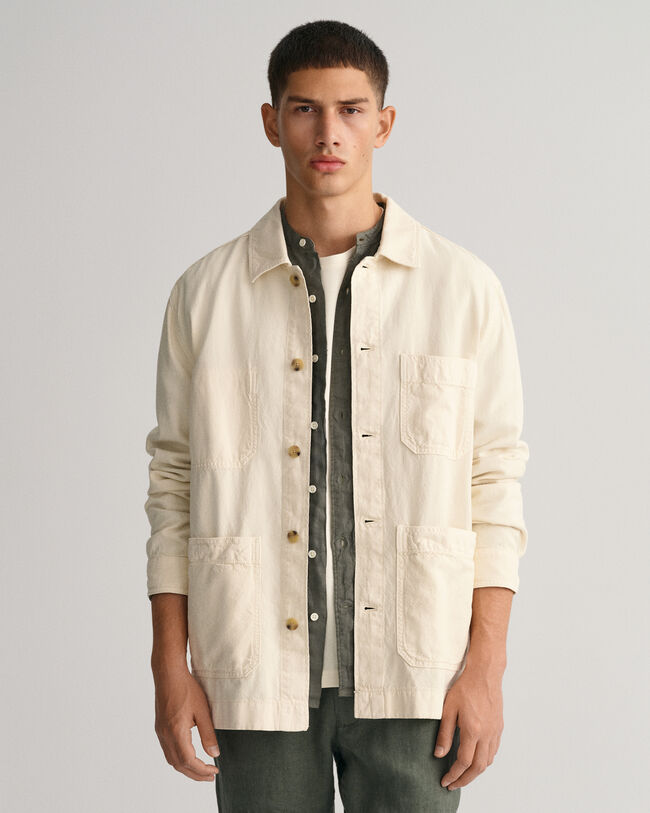 Sobrecamisa de algod&oacute;n y lino te&ntilde;ida en prenda