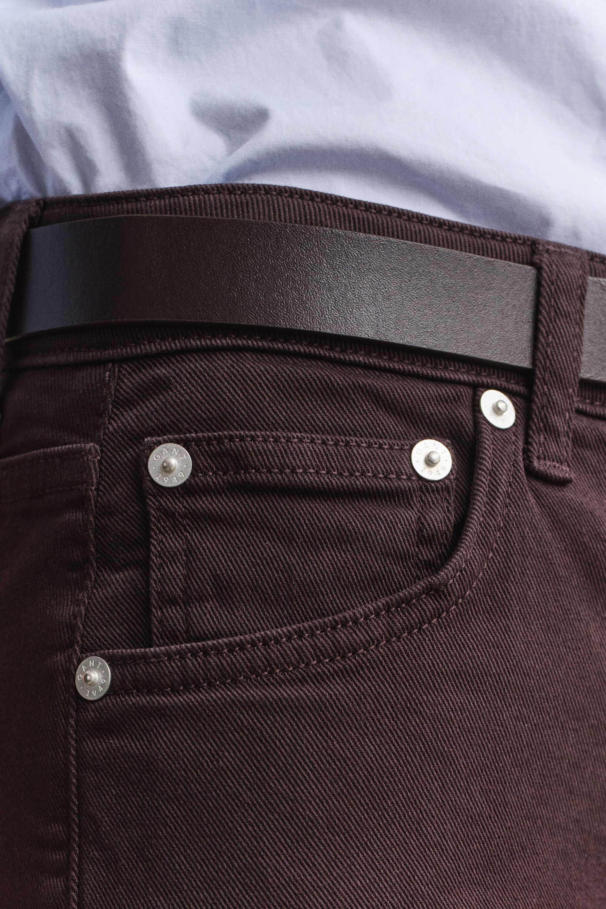 Vaqueros Slim Fit acampanados Color