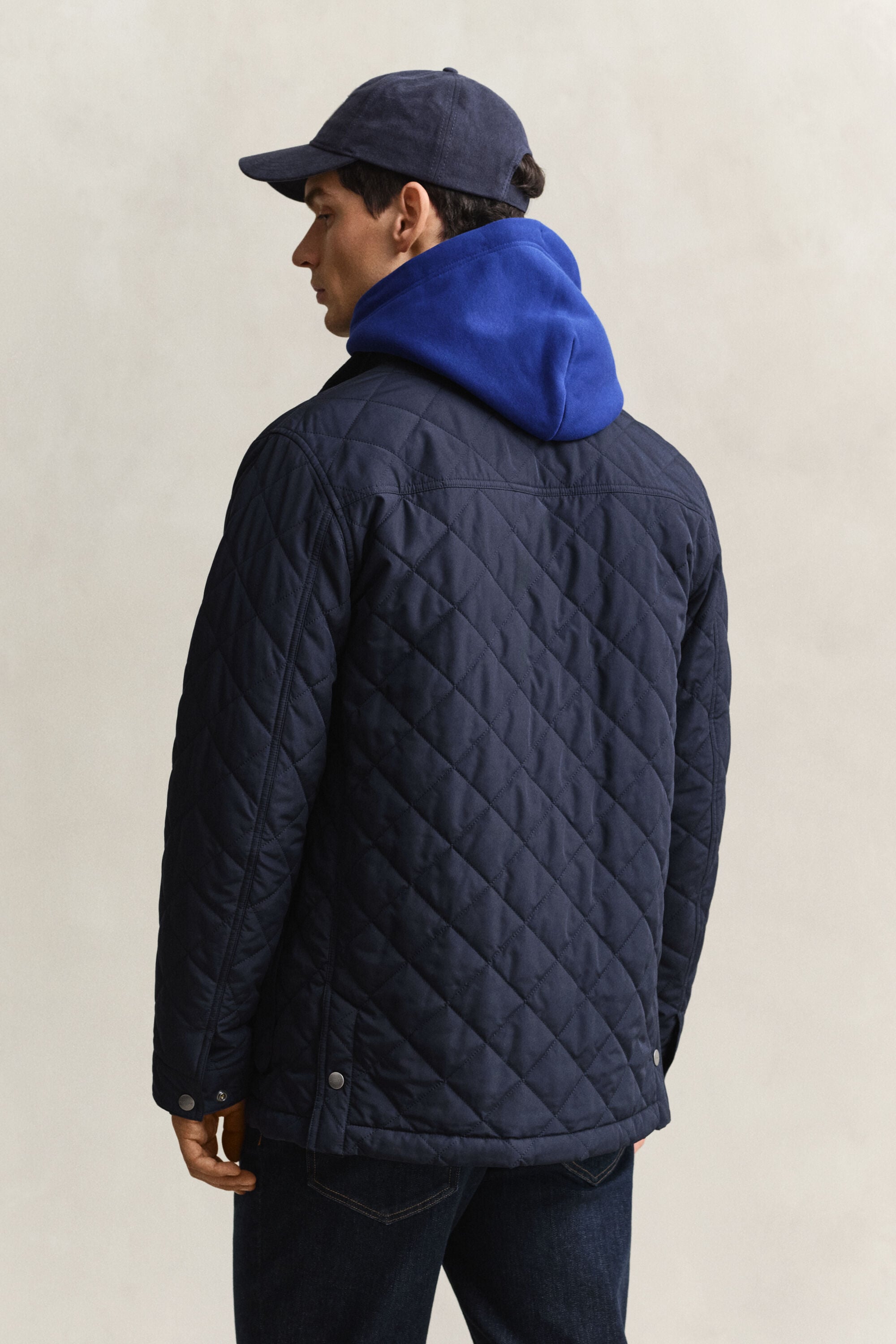Chaqueta acolchada de largo medio