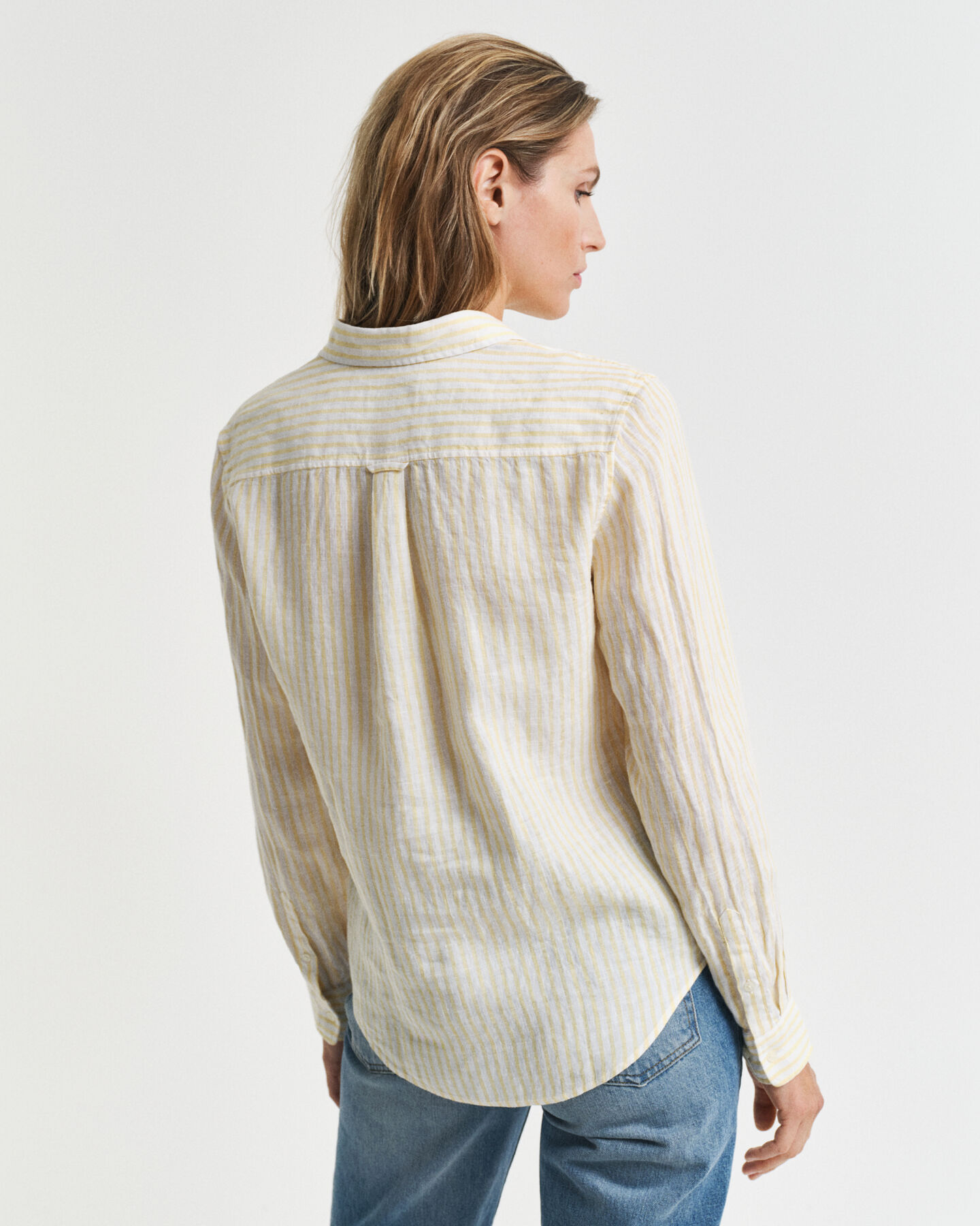 Camisa Regular Fit de lino a rayas