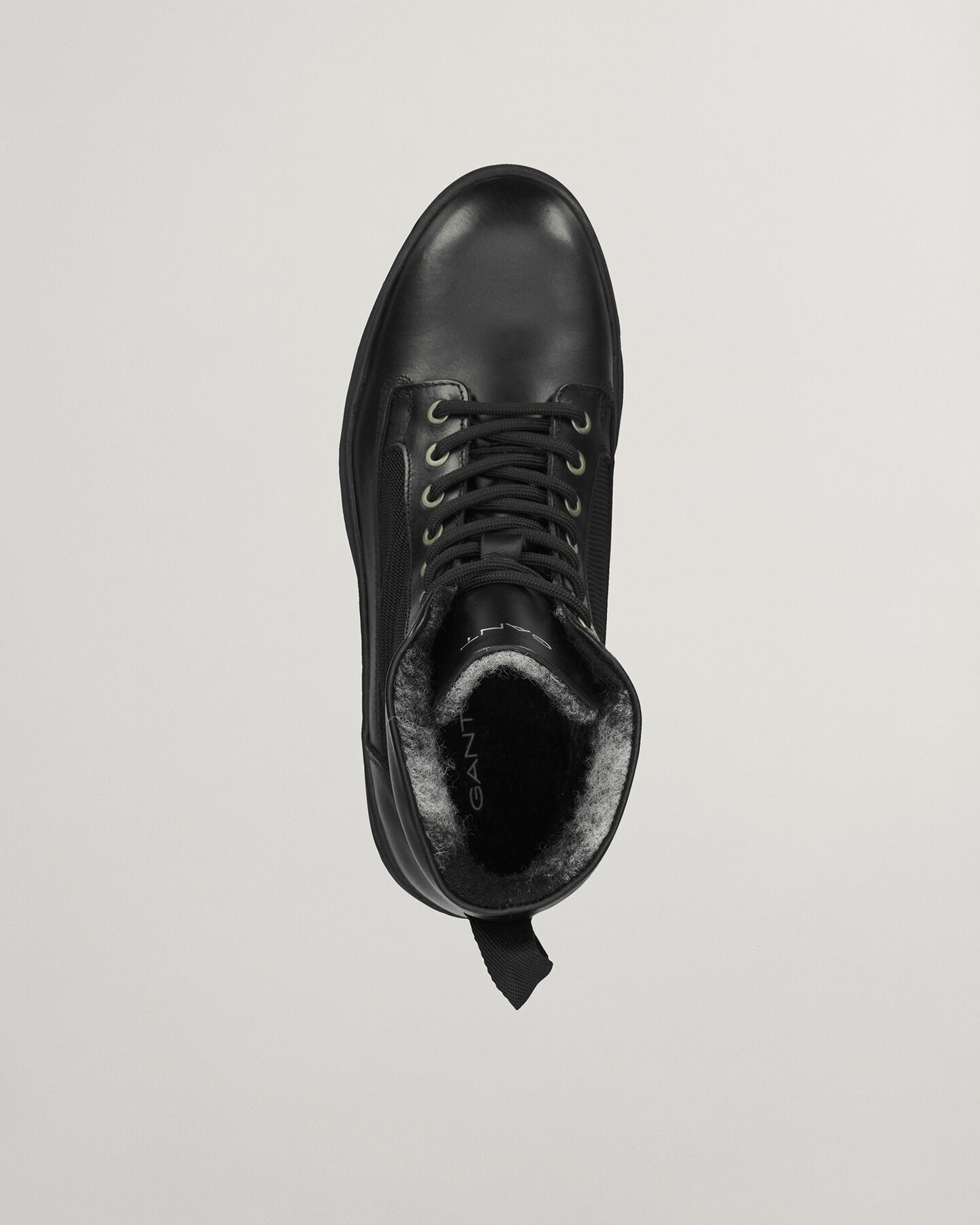 Botas de caña media St Grip