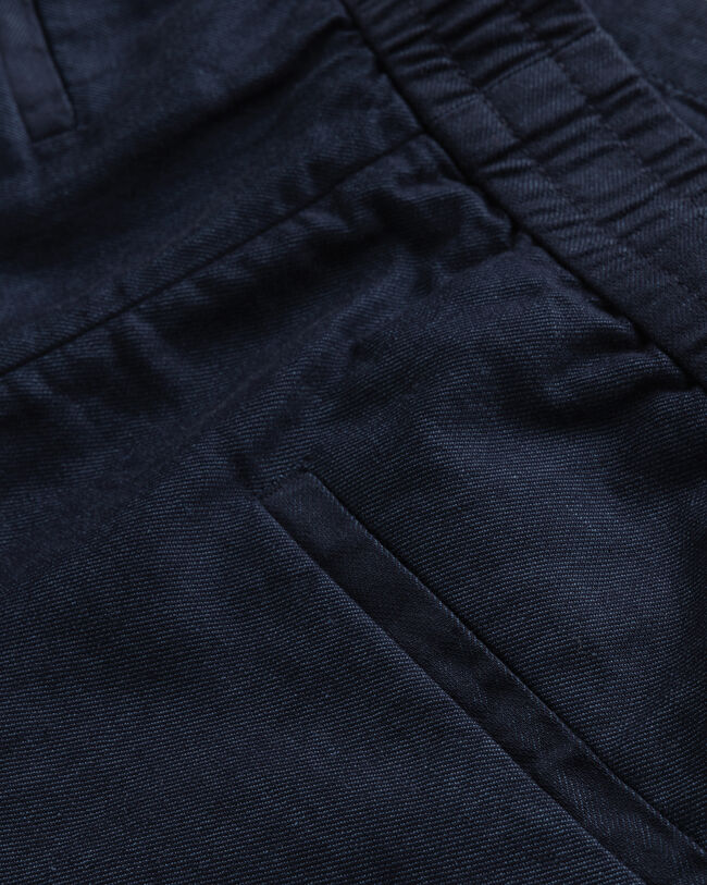 Pantalones cortos con cordón ajustable