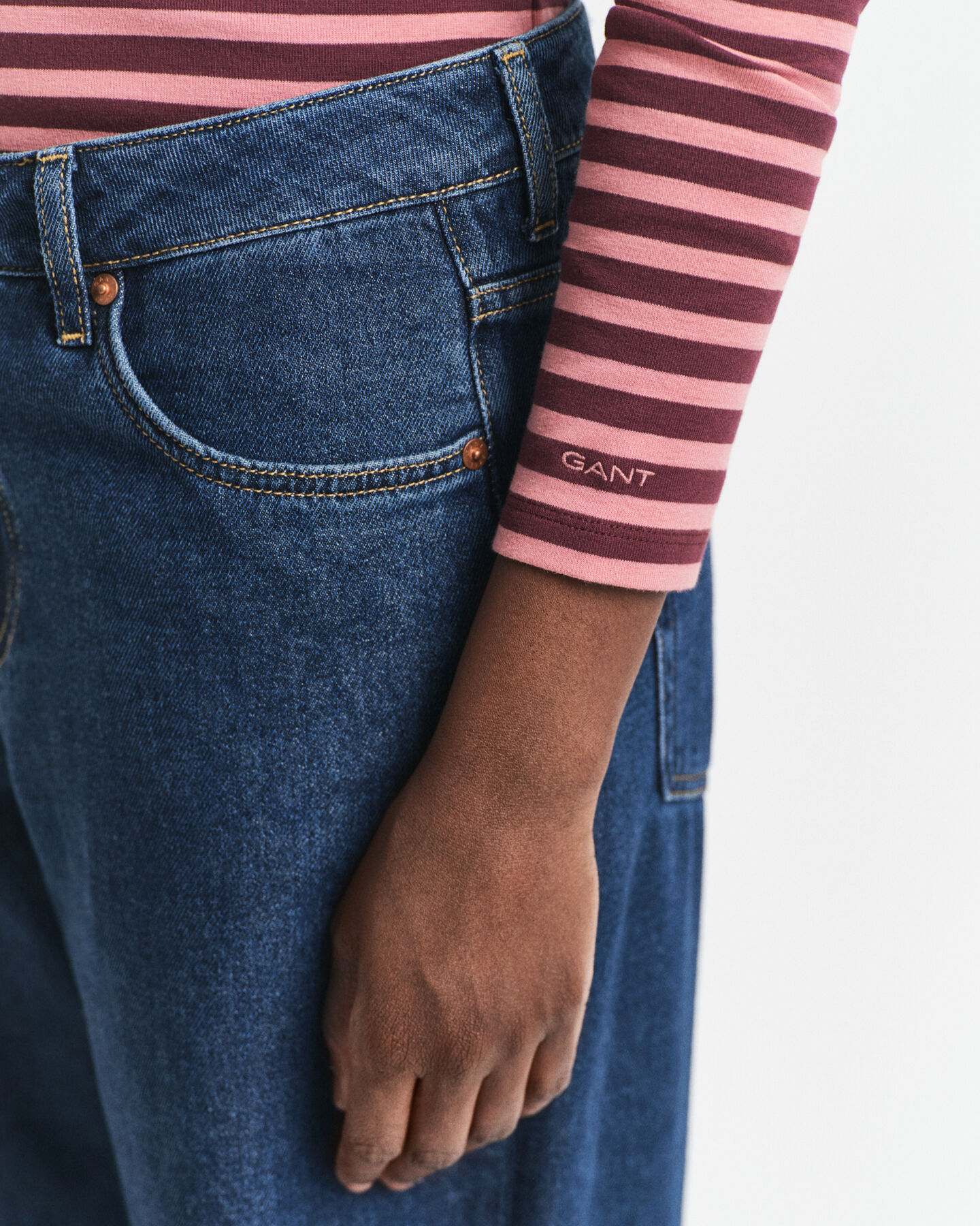 Camiseta de manga larga con canalé a rayas