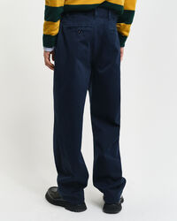 Pantalones chinos Relaxed Fit de sarga de algod&oacute;n