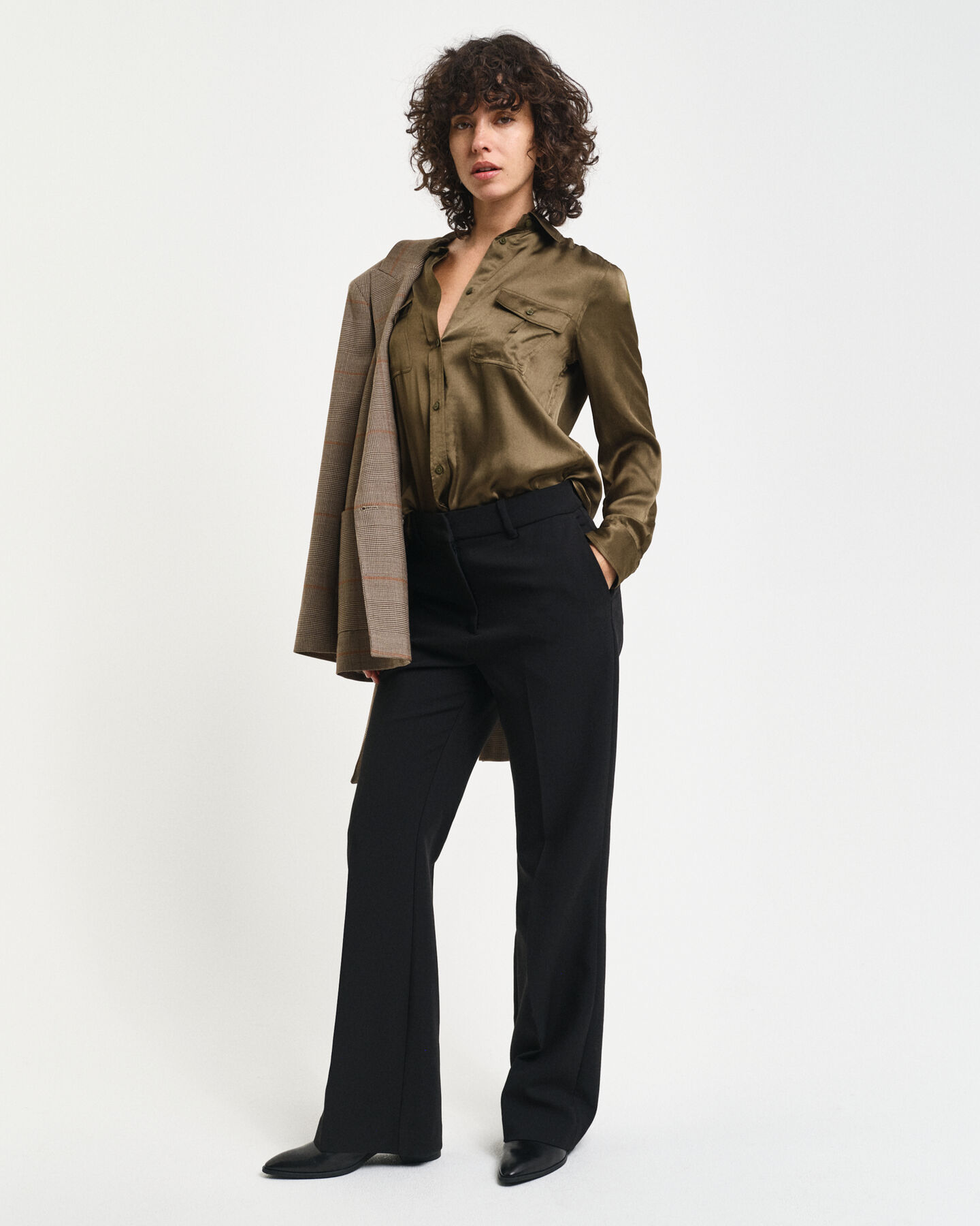 Camisa Regular Fit con bolsillo