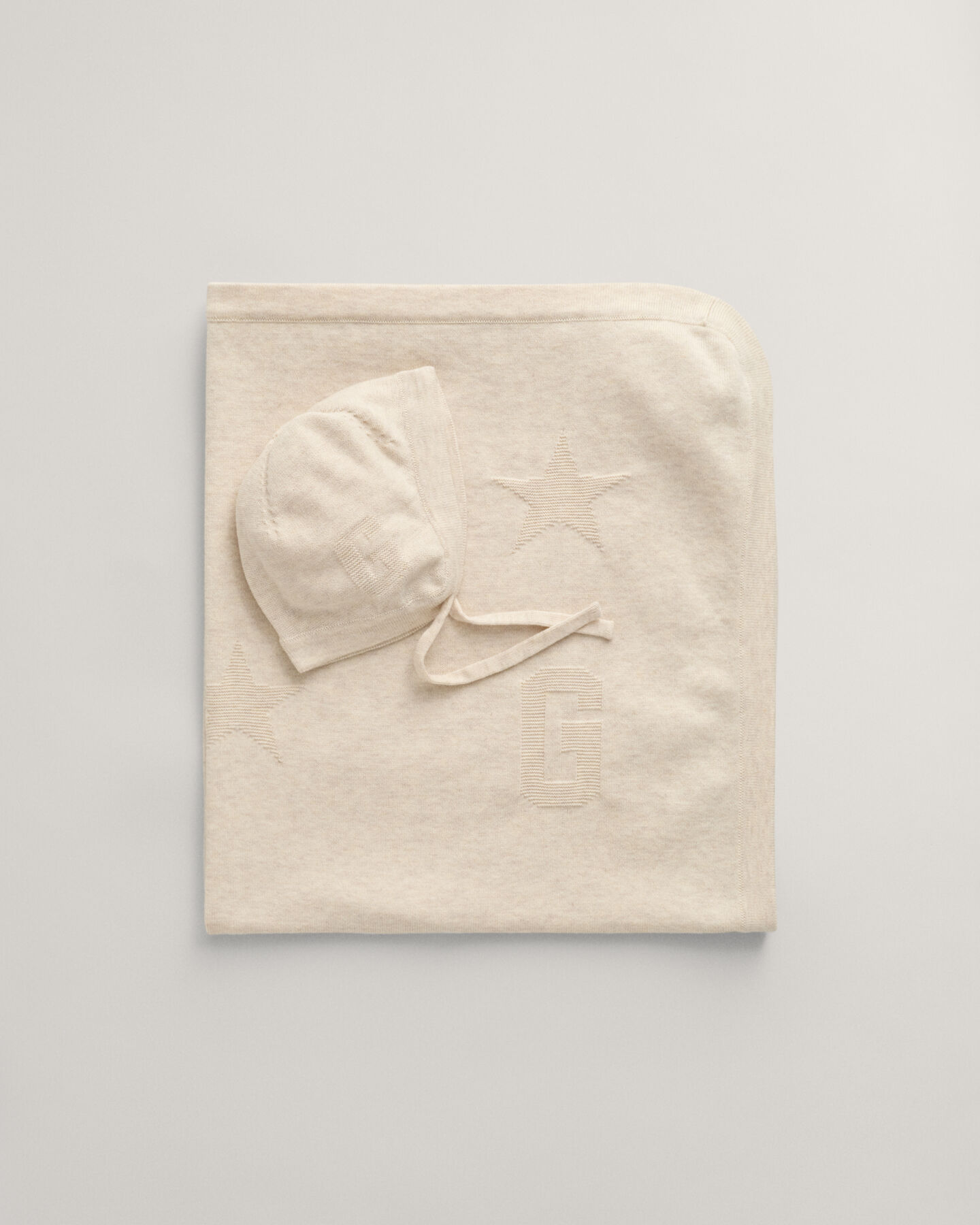 Set de regalo con manta y gorro Baby