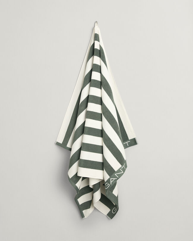 Toalla de playa de rayas en bloque