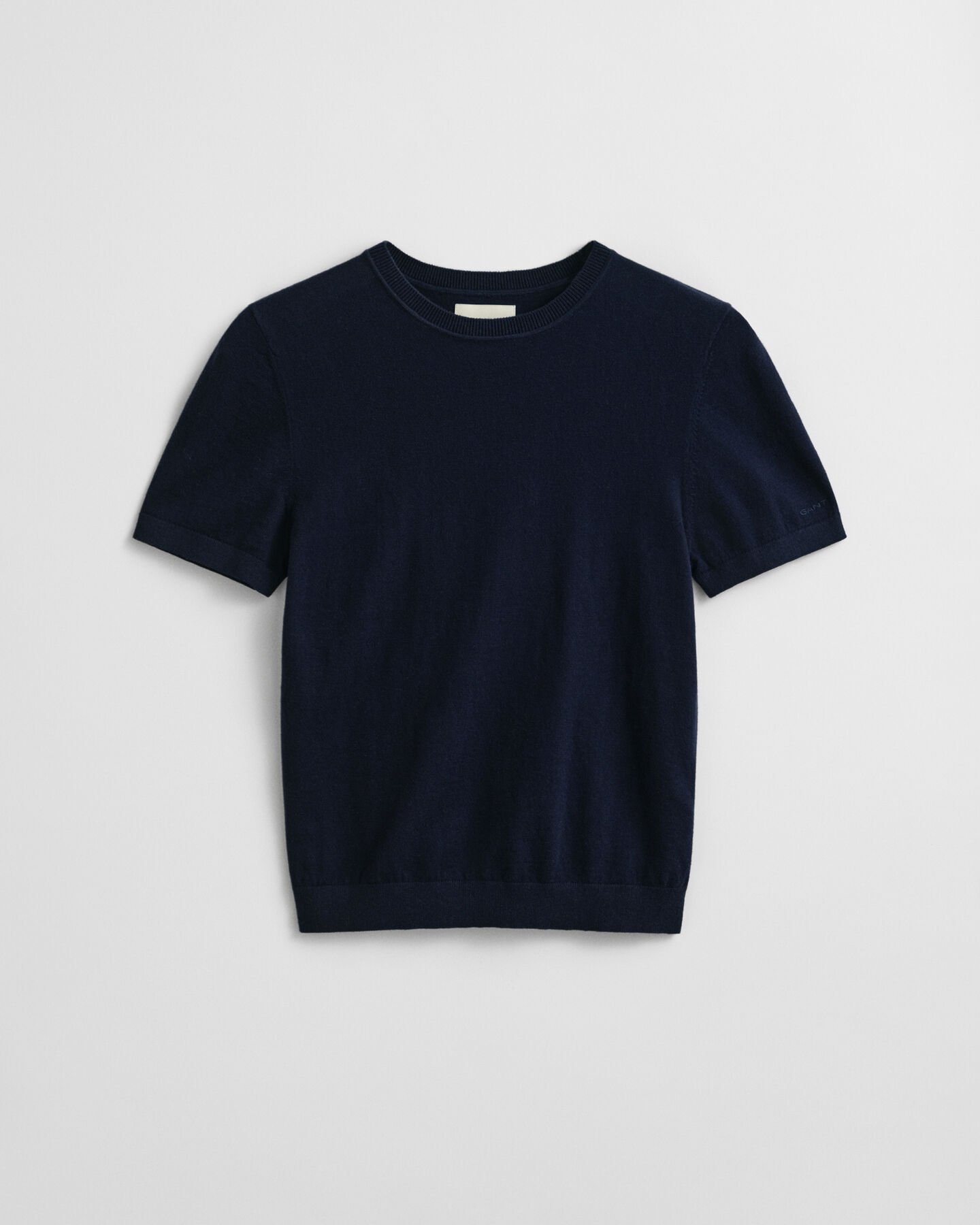 Jersey de punto ligero de manga corta y cuello redondo