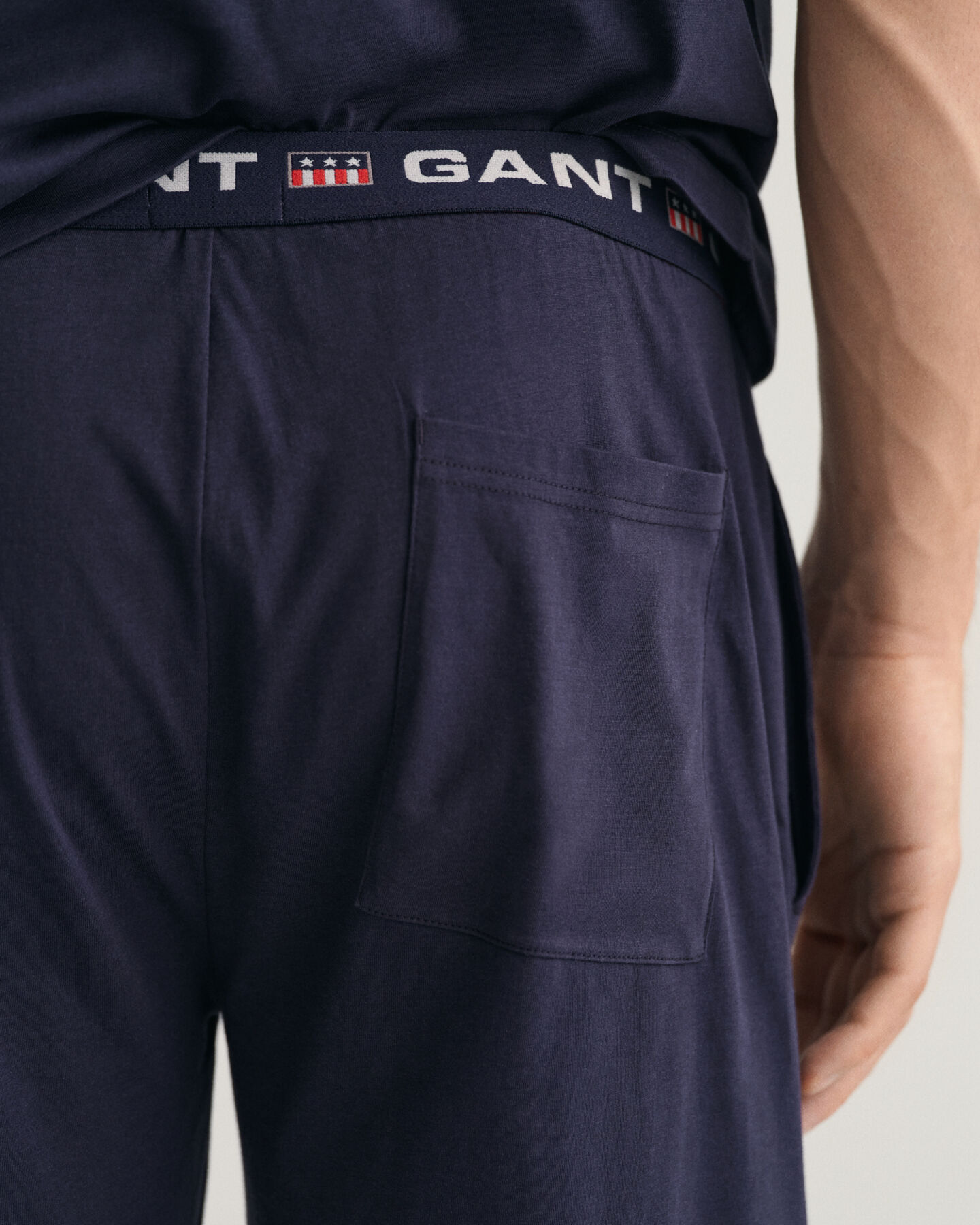 Pantalones de pijama cortos de punto