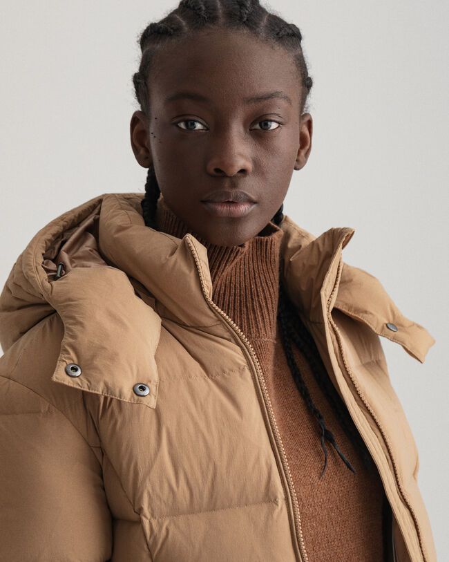 Chaqueta de plum&oacute;n de largo medio