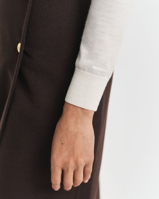 Jersey de lana merino extrafina con cuello de cisne