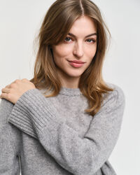 Jersey de cuello redondo en cachemir