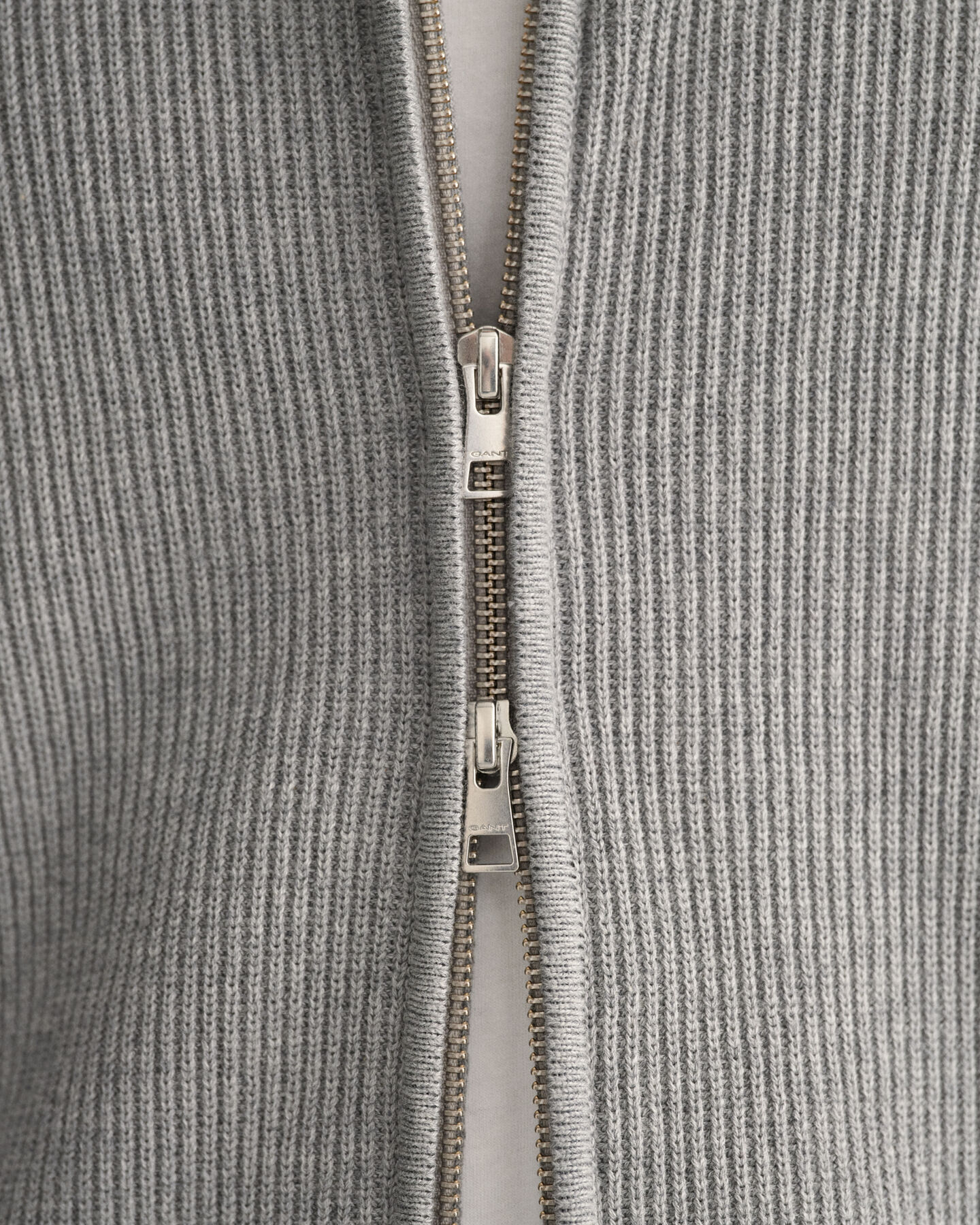 Jersey acanalado con cremallera completa Texture