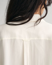 Camisa Relaxed Fit con bolsillo con solapa