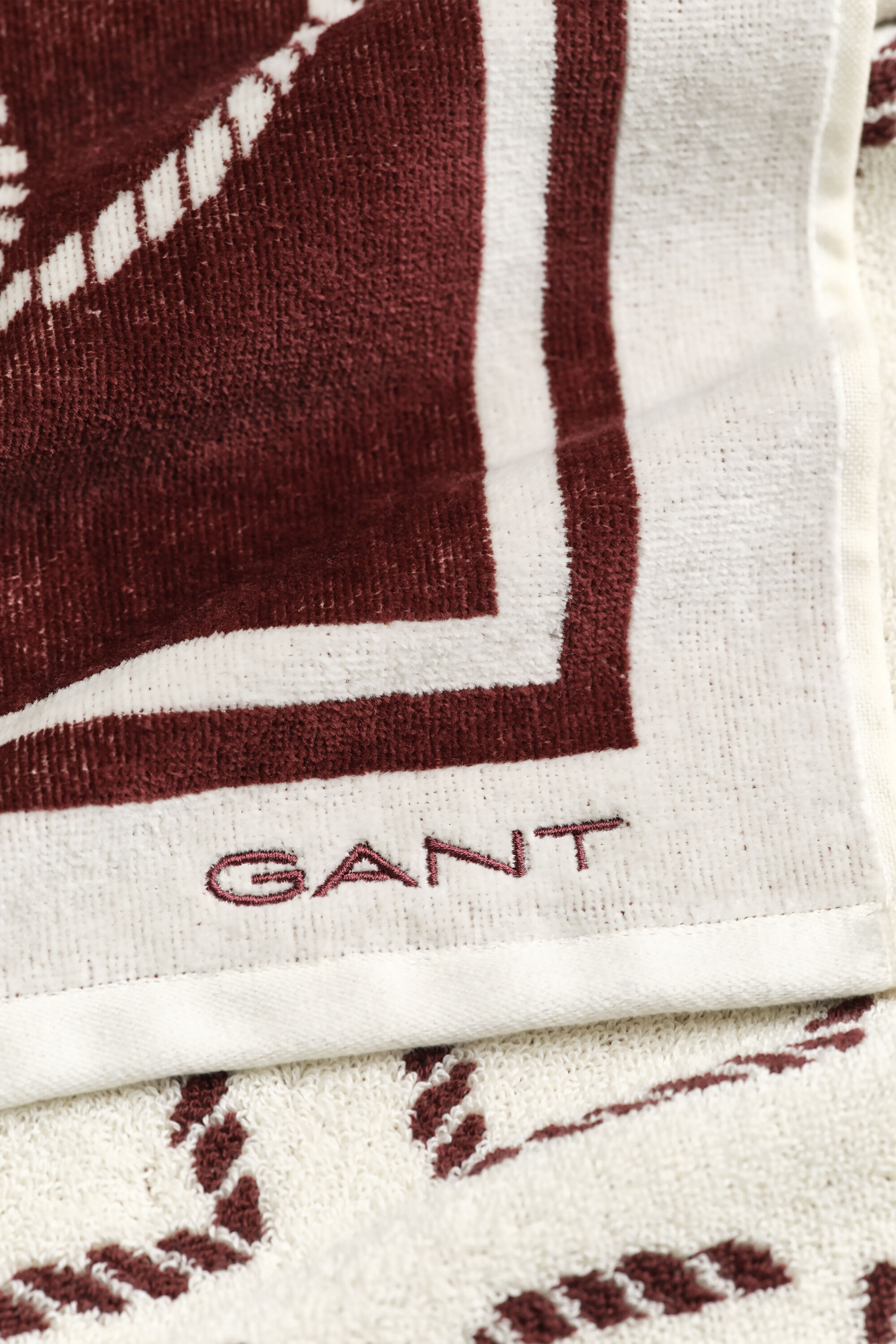 Toalla de playa con estampado Monogram