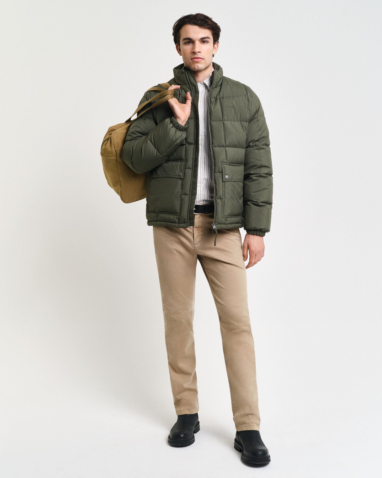 Pantalones chinos estructurados Slim Fit con textura labrada