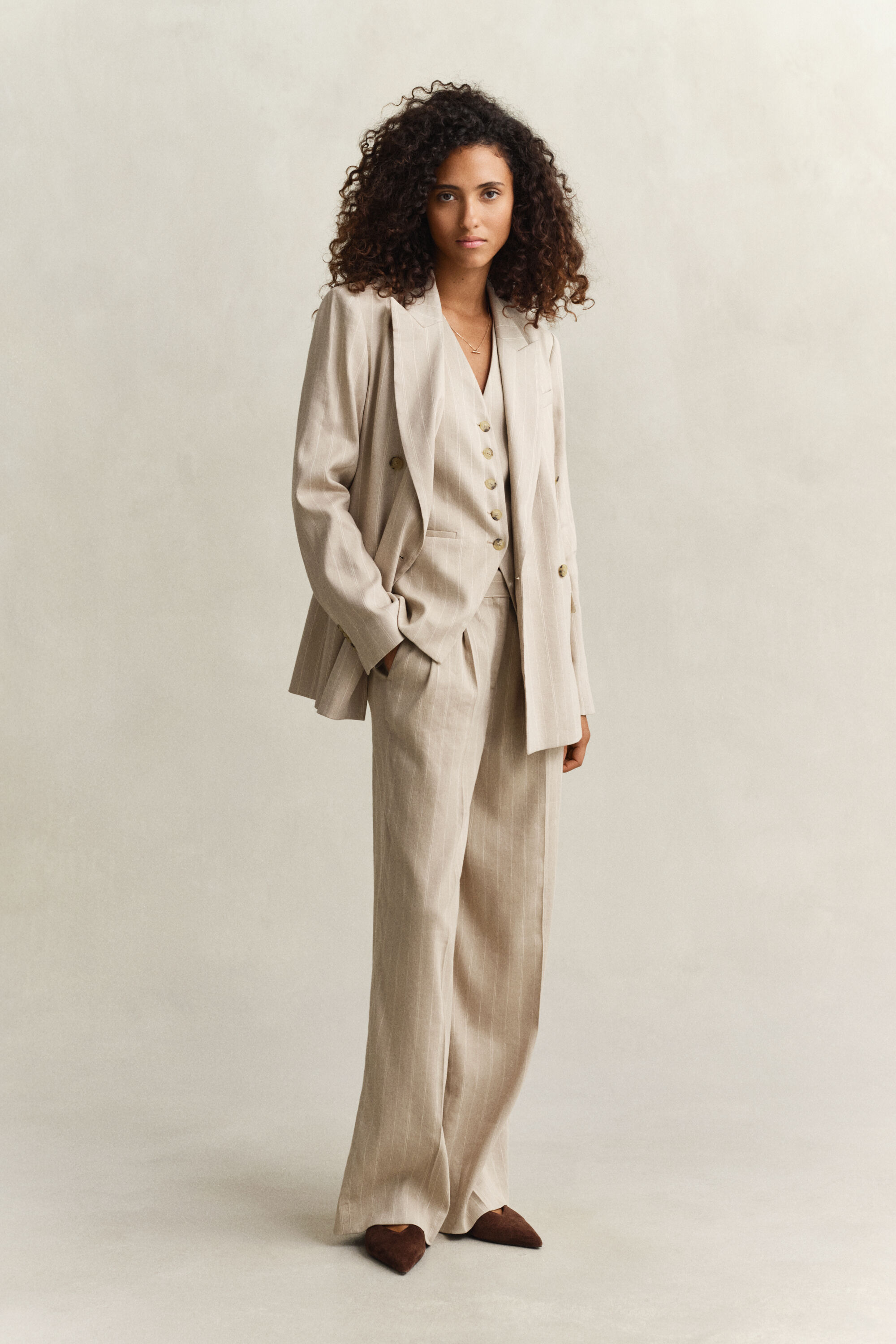 Americana de mezcla de lino de raya diplomática