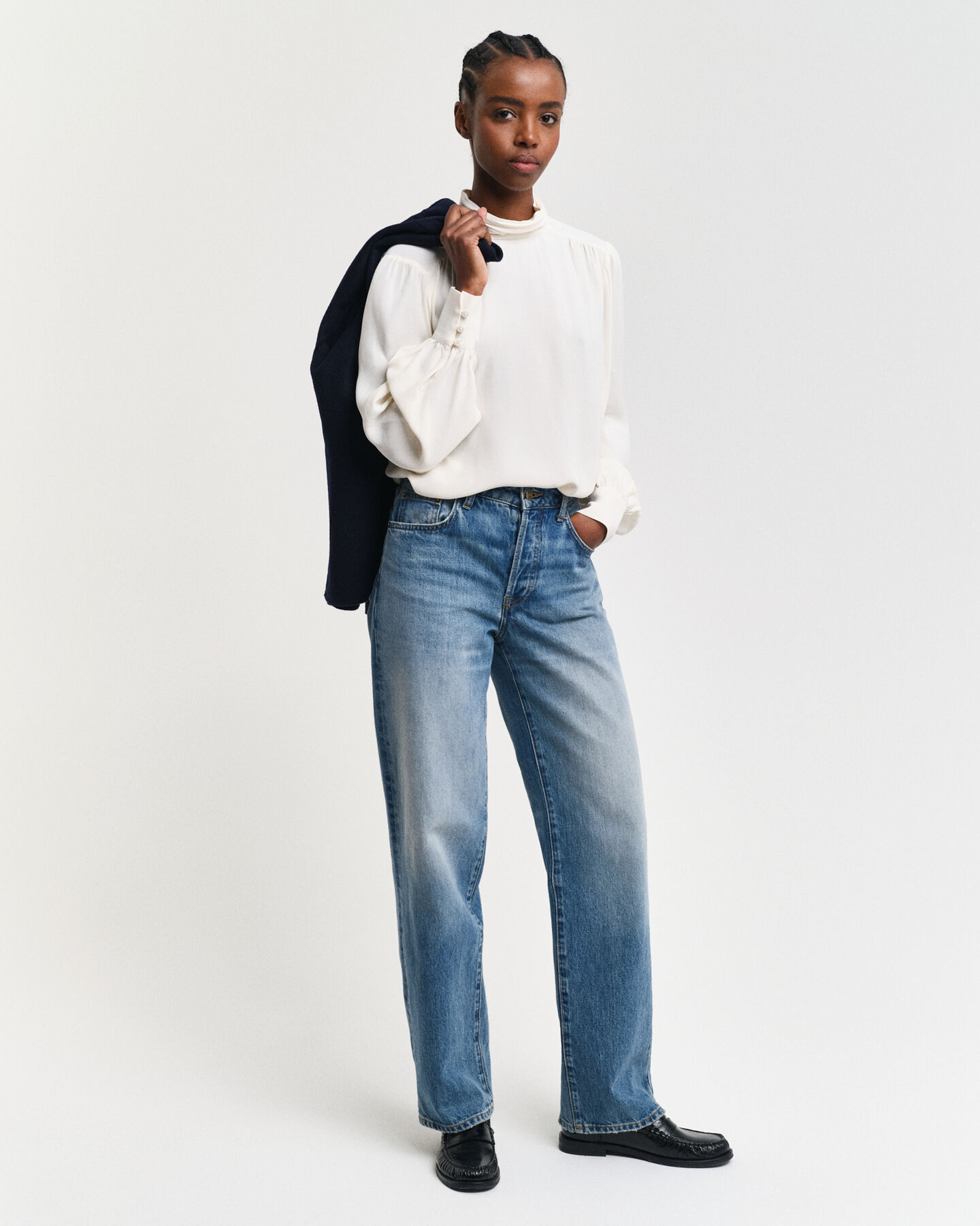 Blusa de cuello cerrado