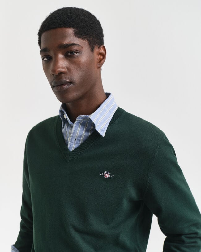 Jersey clásico de algodón con cuello de pico