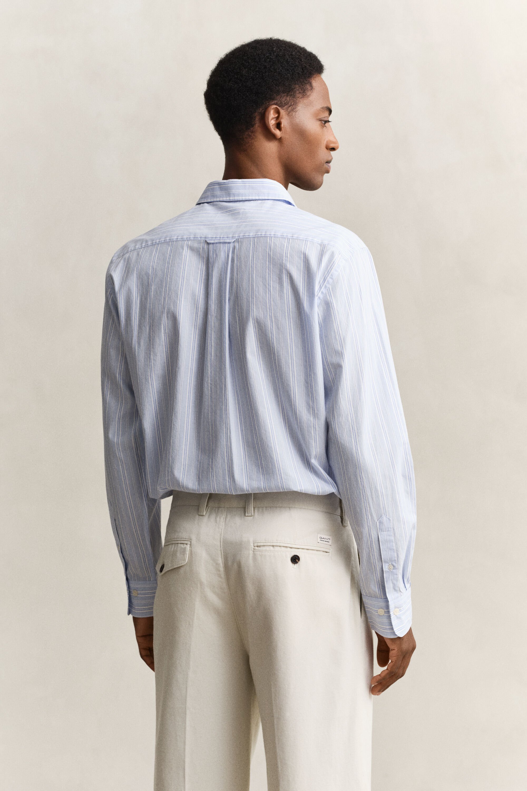 Camisa Regular Fit con textura labrada de rayas