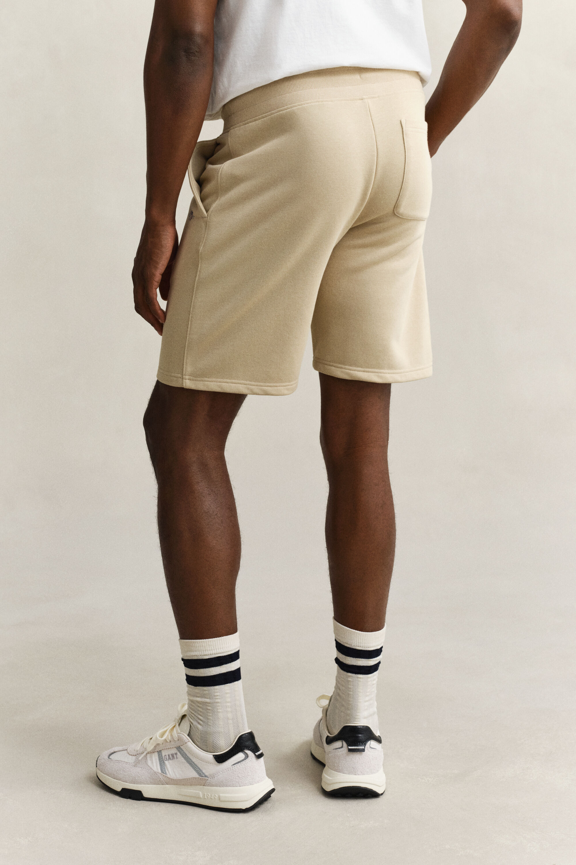 Pantalones cortos de deporte Shield