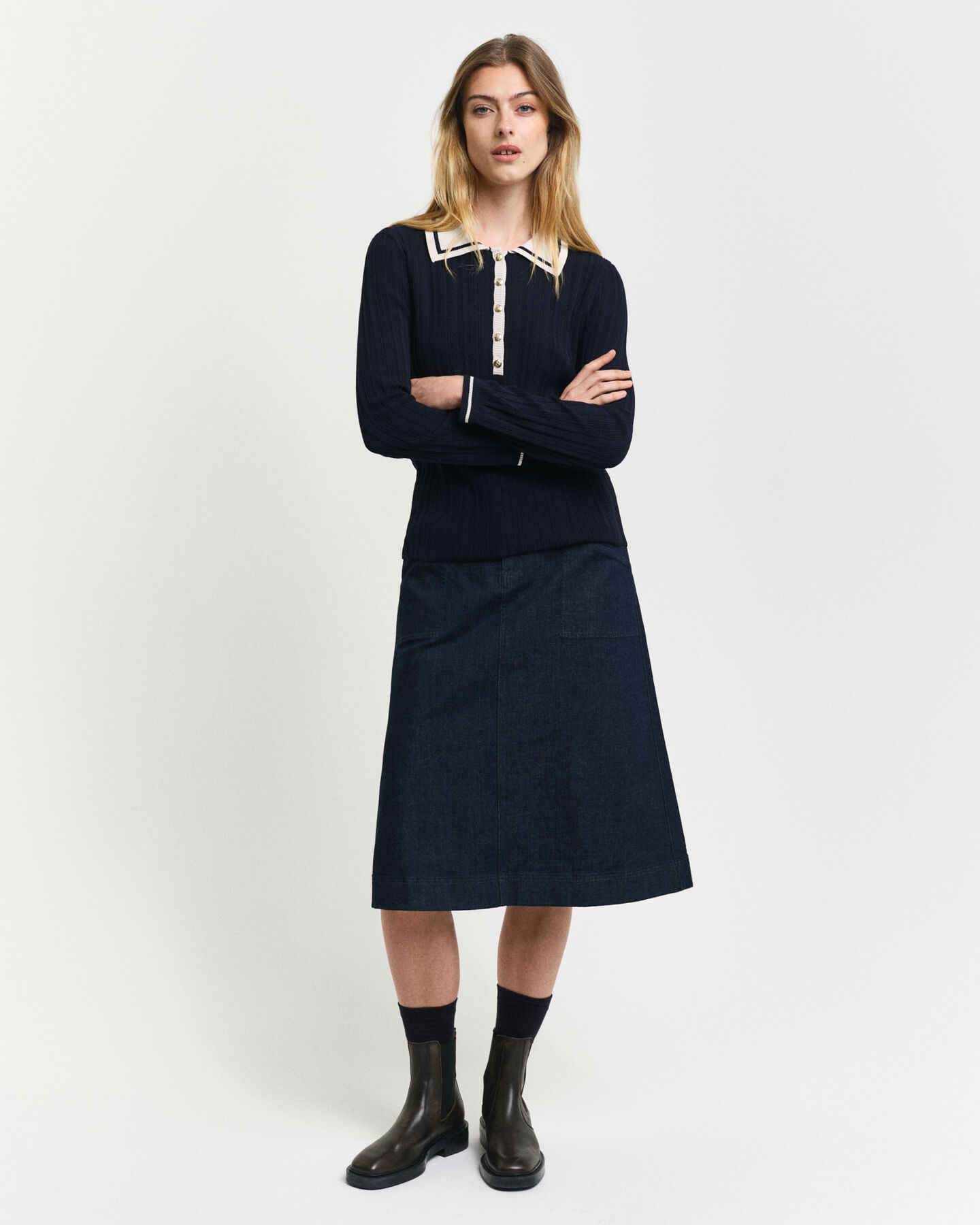 Jersey tipo polo acanalado en contraste