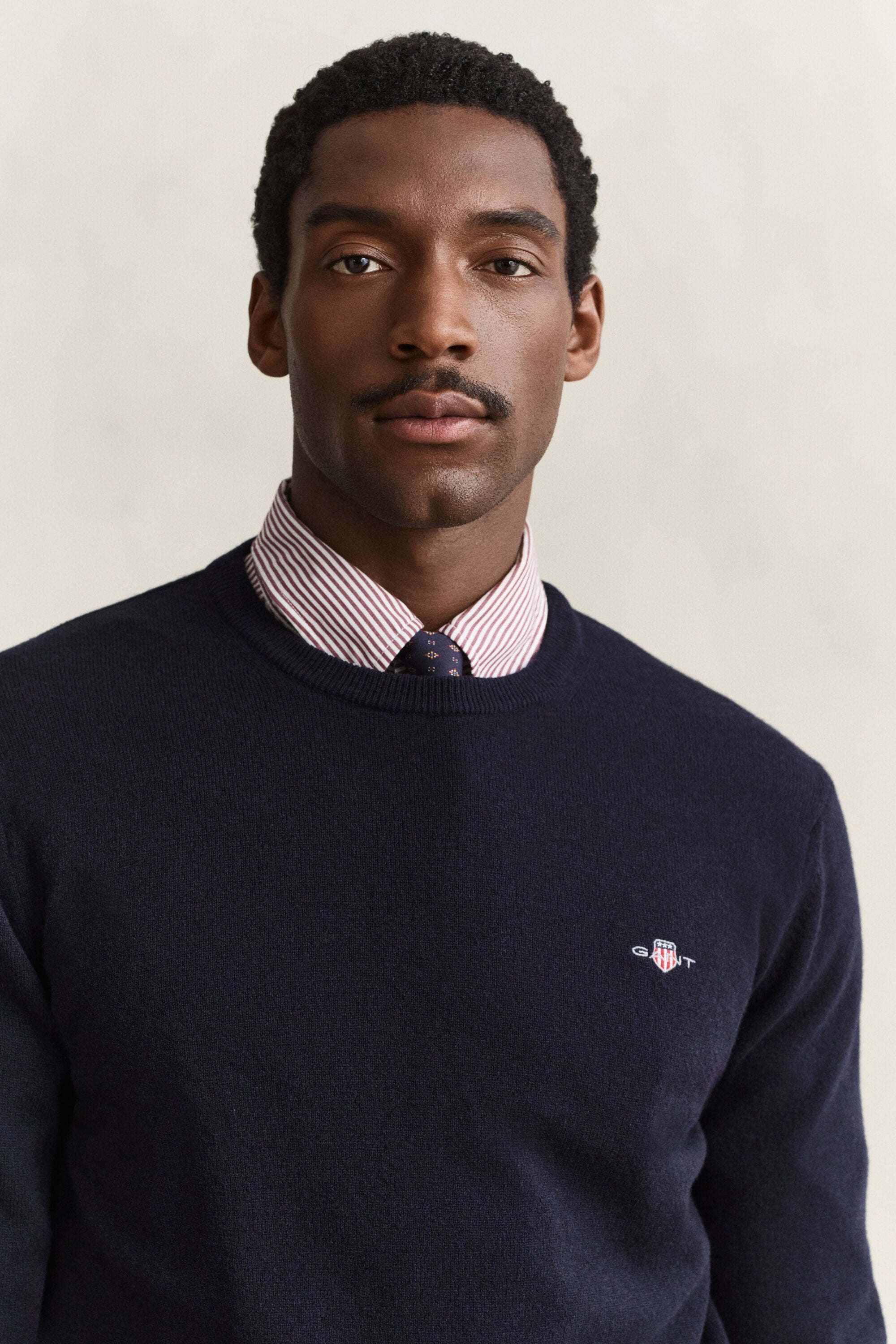 Jersey de lana de oveja con cuello redondo