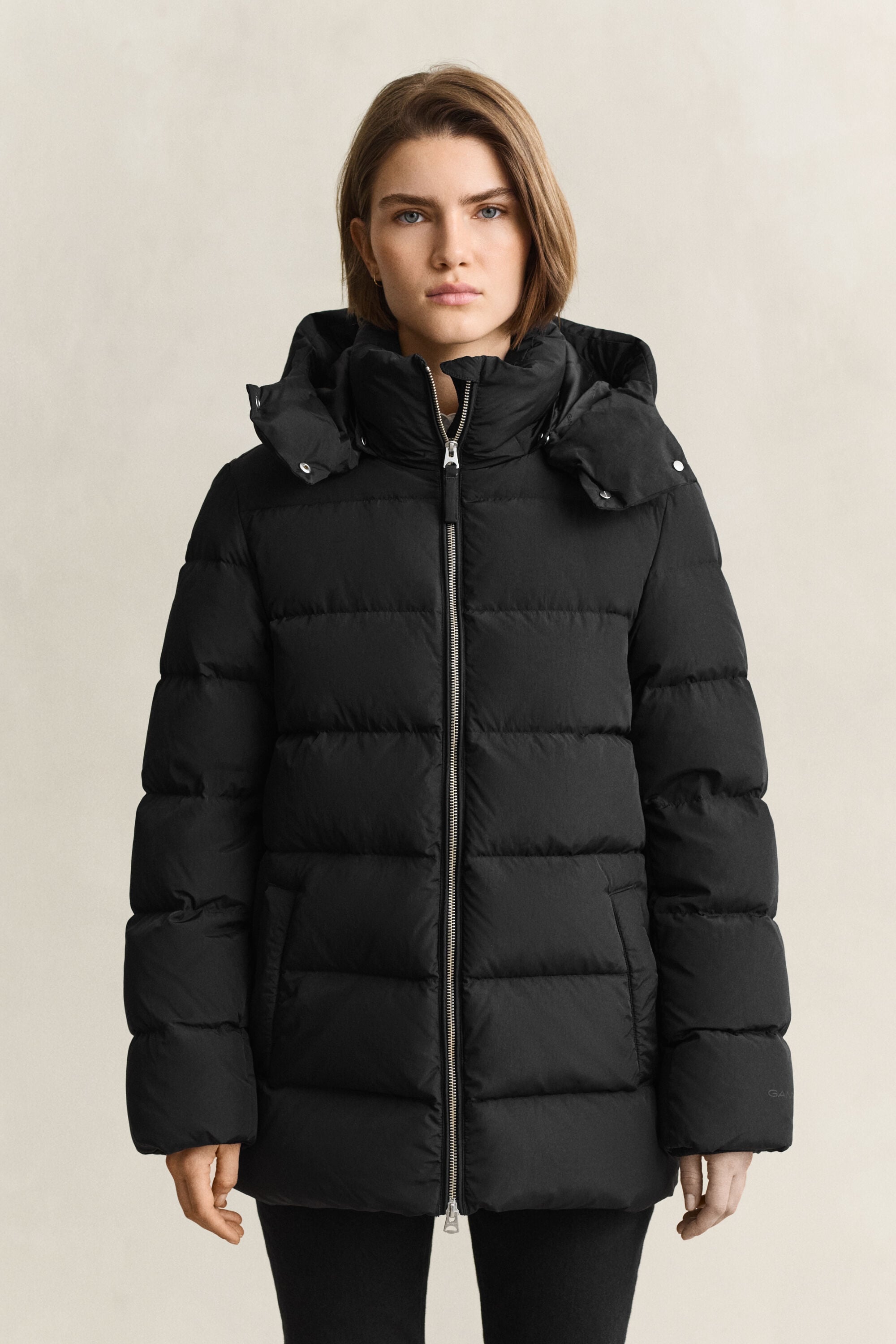 Chaqueta de plumón de largo medio