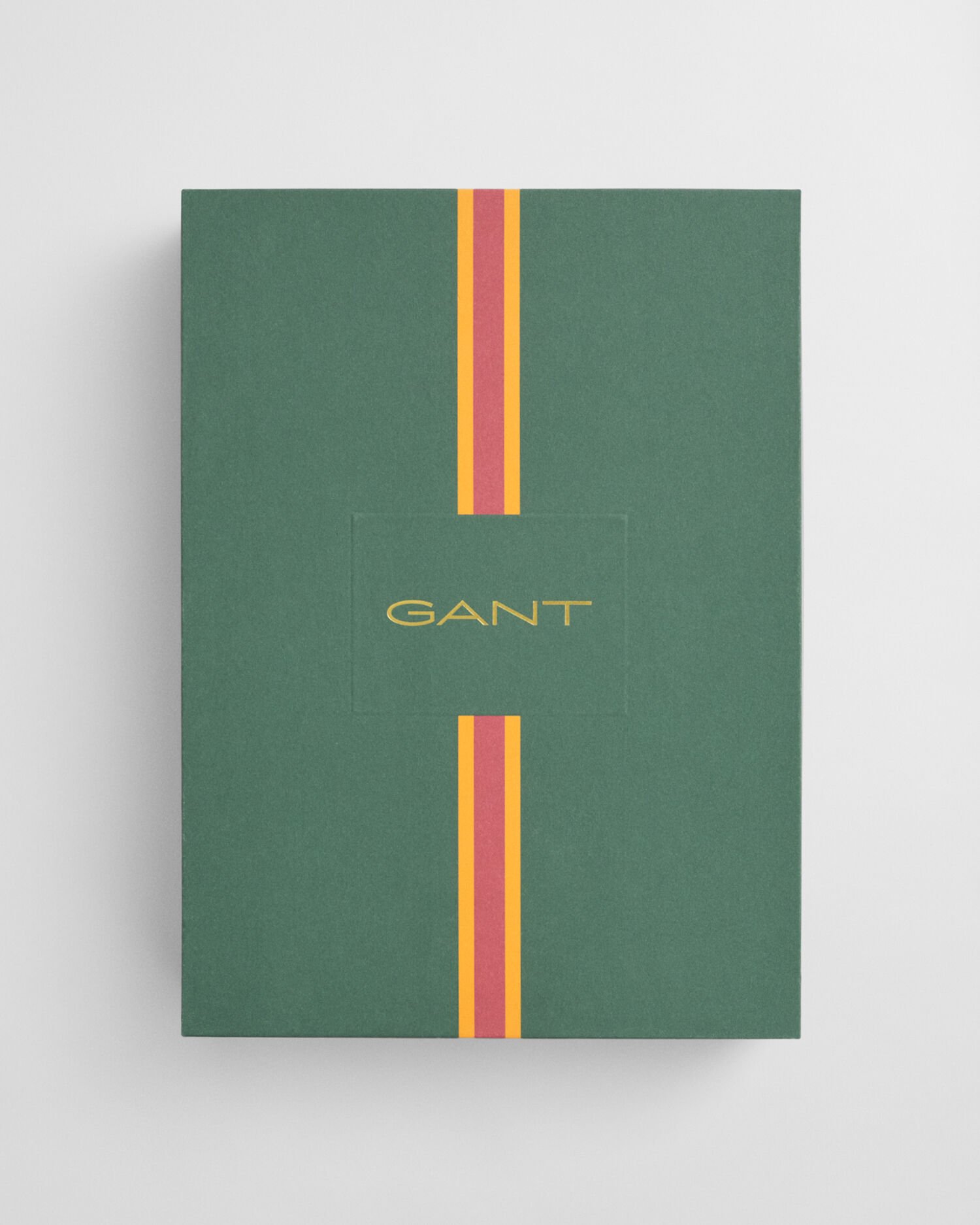 Caja de regalo con pijama de rayas de satén