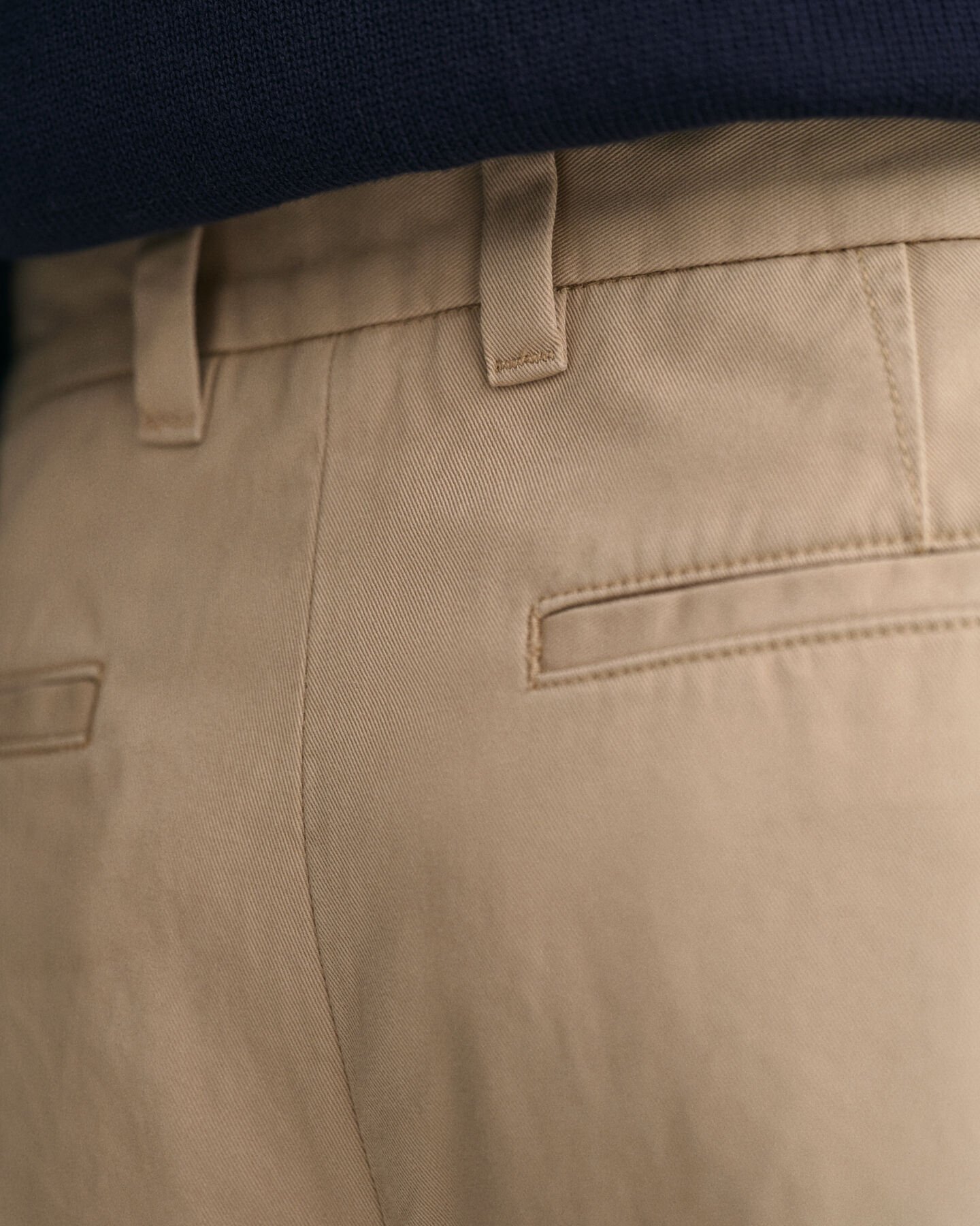 Pantalones chinos Straight Fit amplios