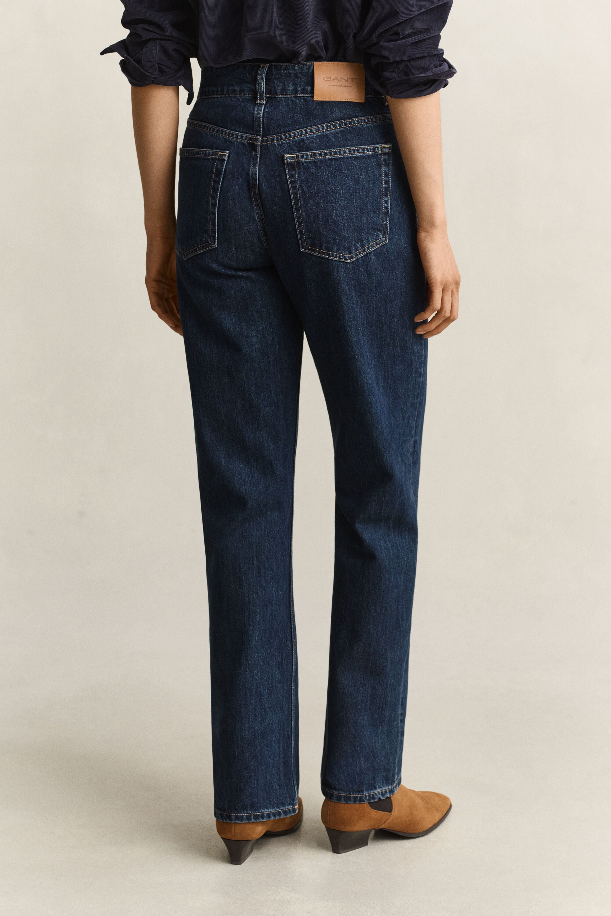 Vaqueros Relaxed Fit con botones