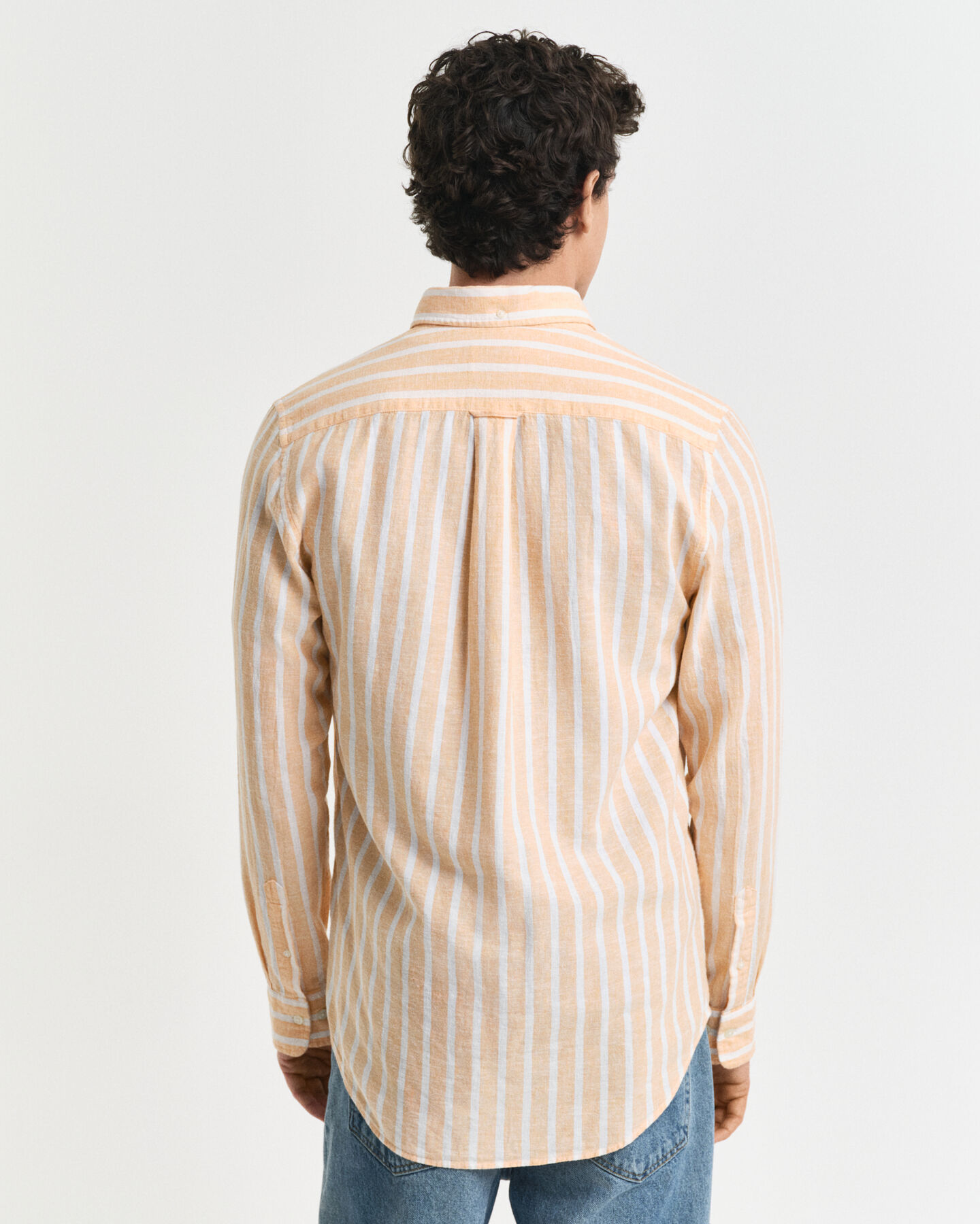 Camisa Regular Fit de lino y algodón a rayas