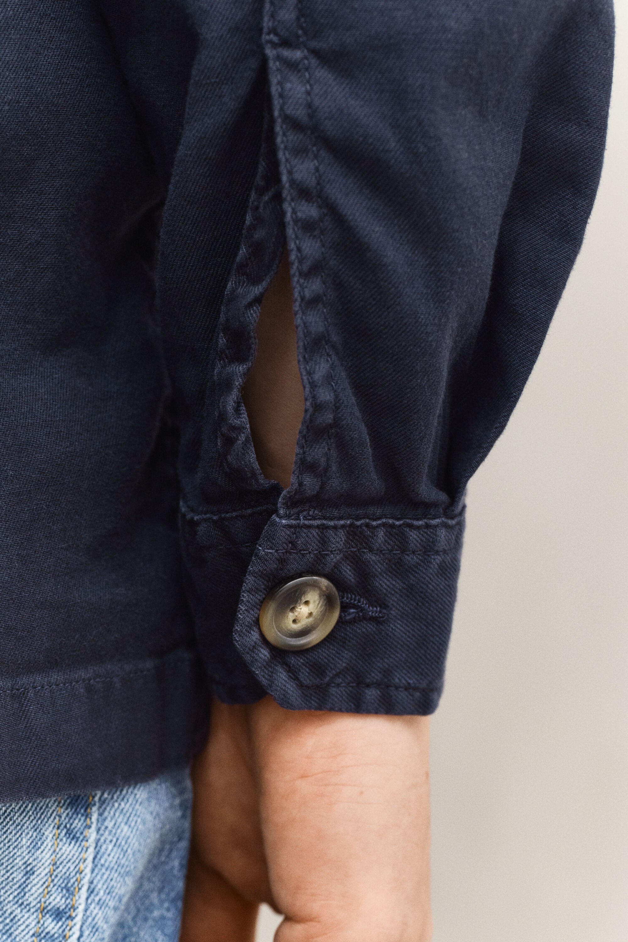 Sobrecamisa en mezcla de lino