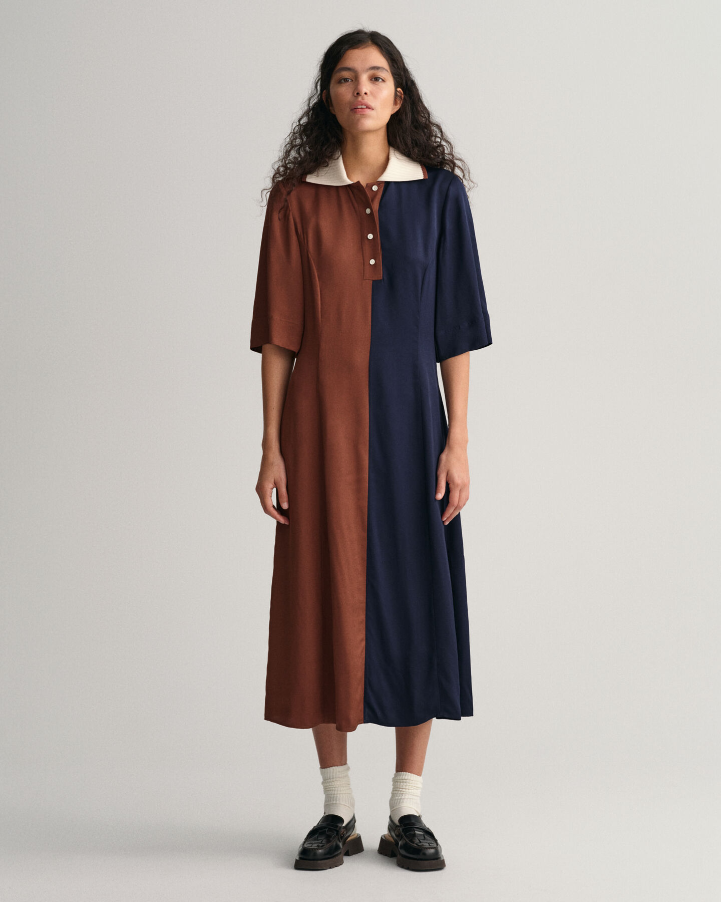 Vestido Rugger de manga corta y bloques de color