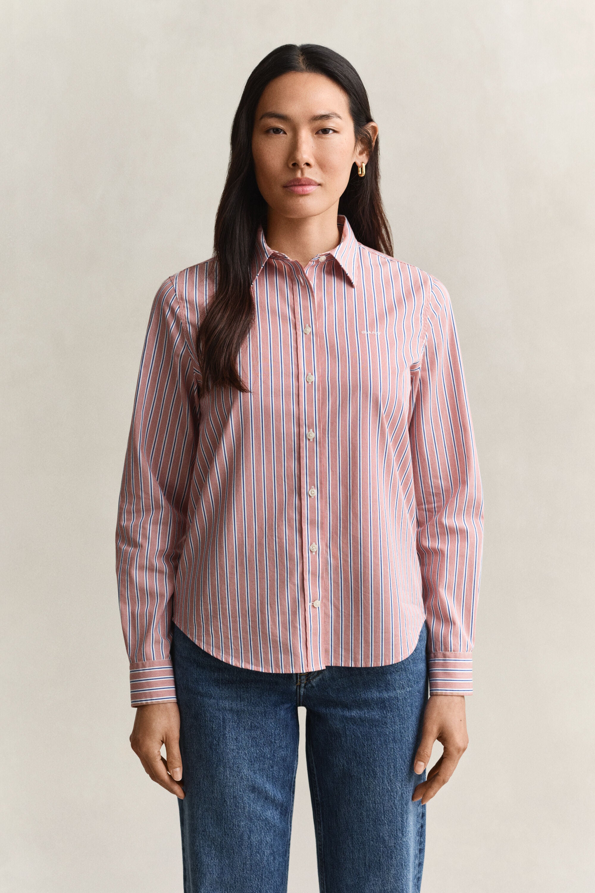 Camisa Regular Fit clásica de popelina a rayas