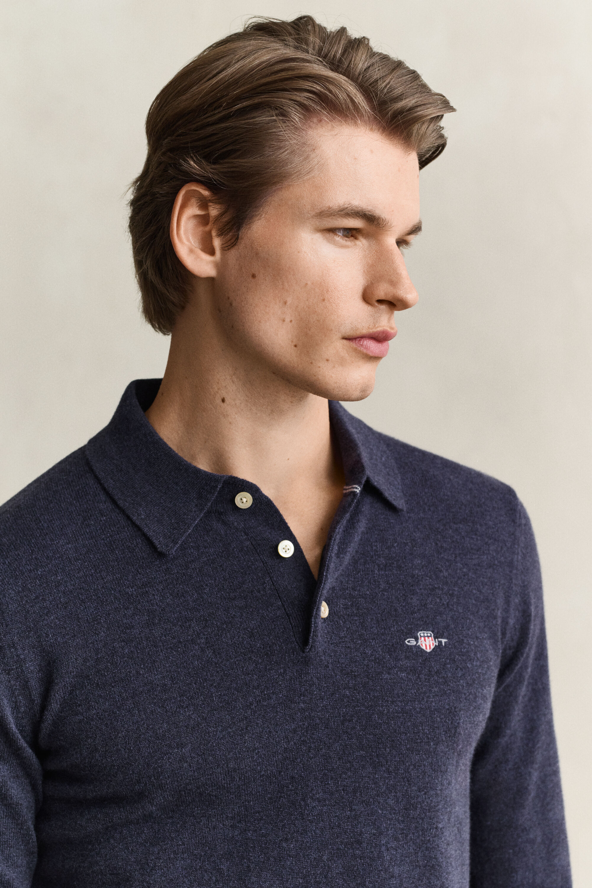 Jersey tipo polo de lana de oveja muy fina