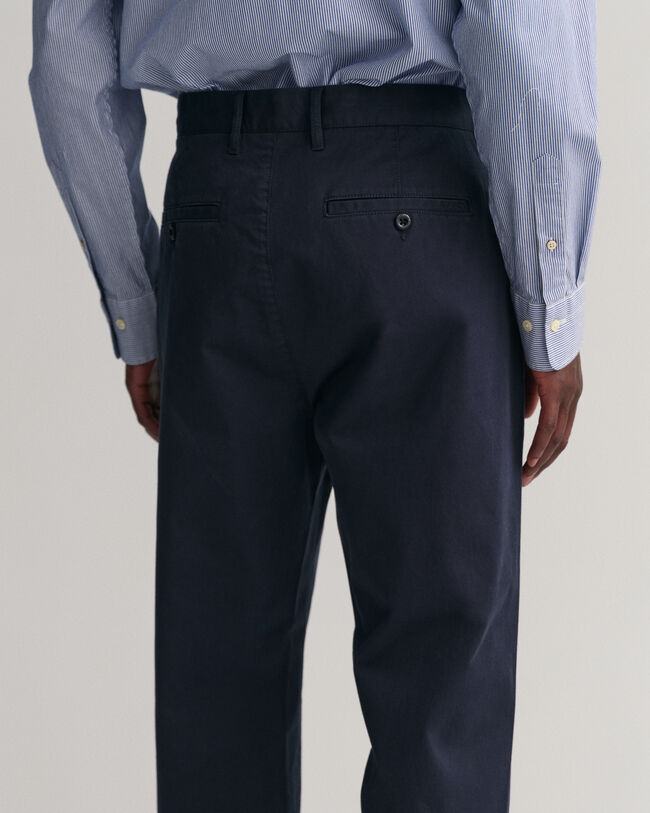 Pantalones chinos Slim Fit de sarga con pinzas