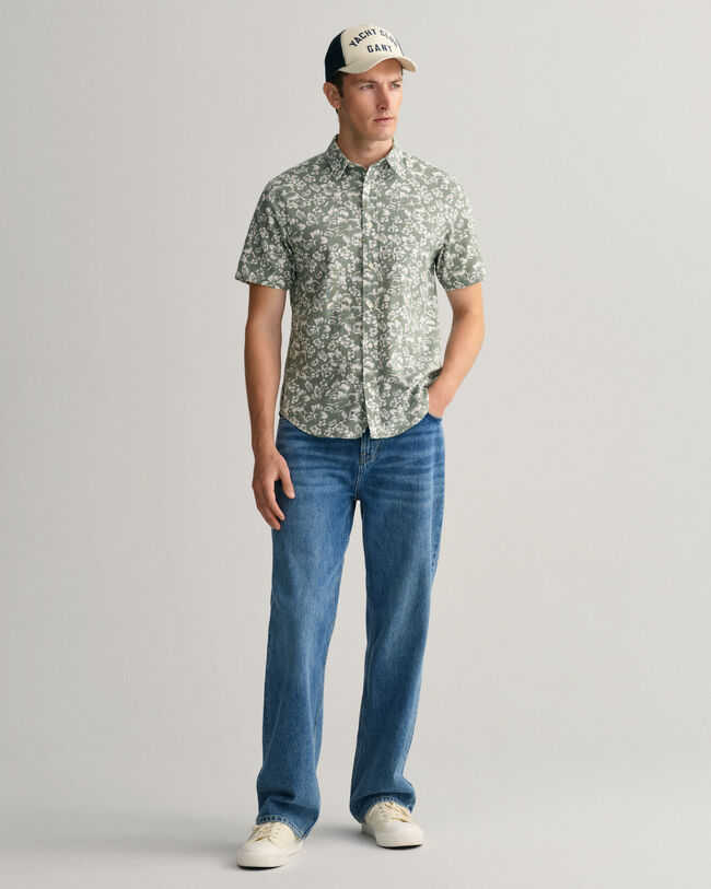 Camisa Regular Fit de manga corta en algod&oacute;n y lino con estampado de flores