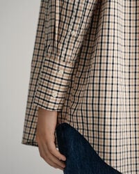 Camisa extragrande de cuadros