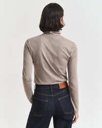 Top ligero de algodón con cuello de cisne