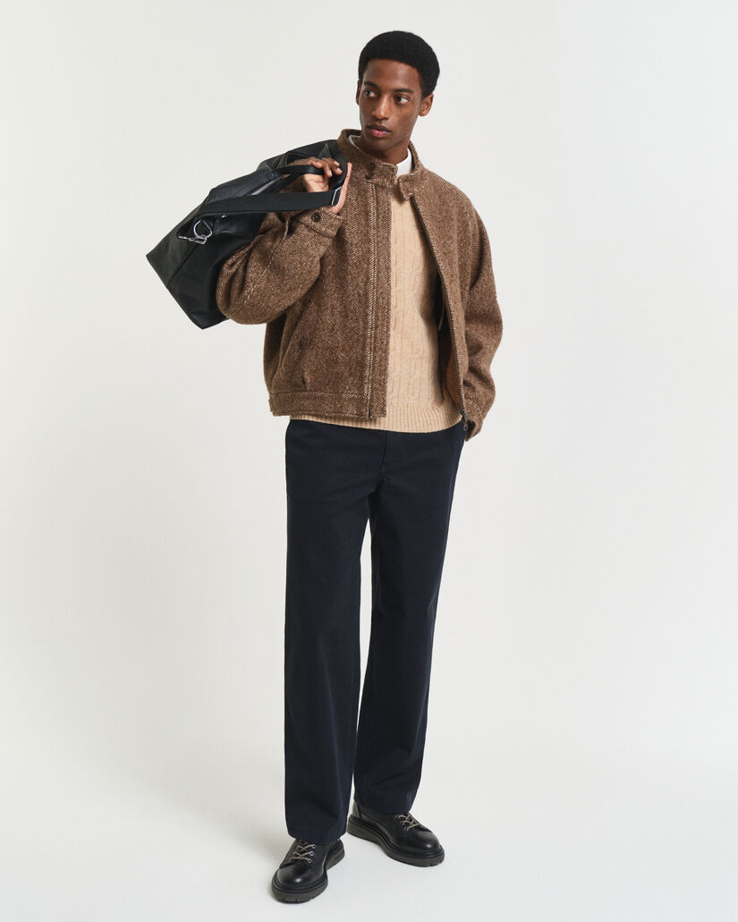 Jersey de cuello redondo y punto de ochos en lana de oveja