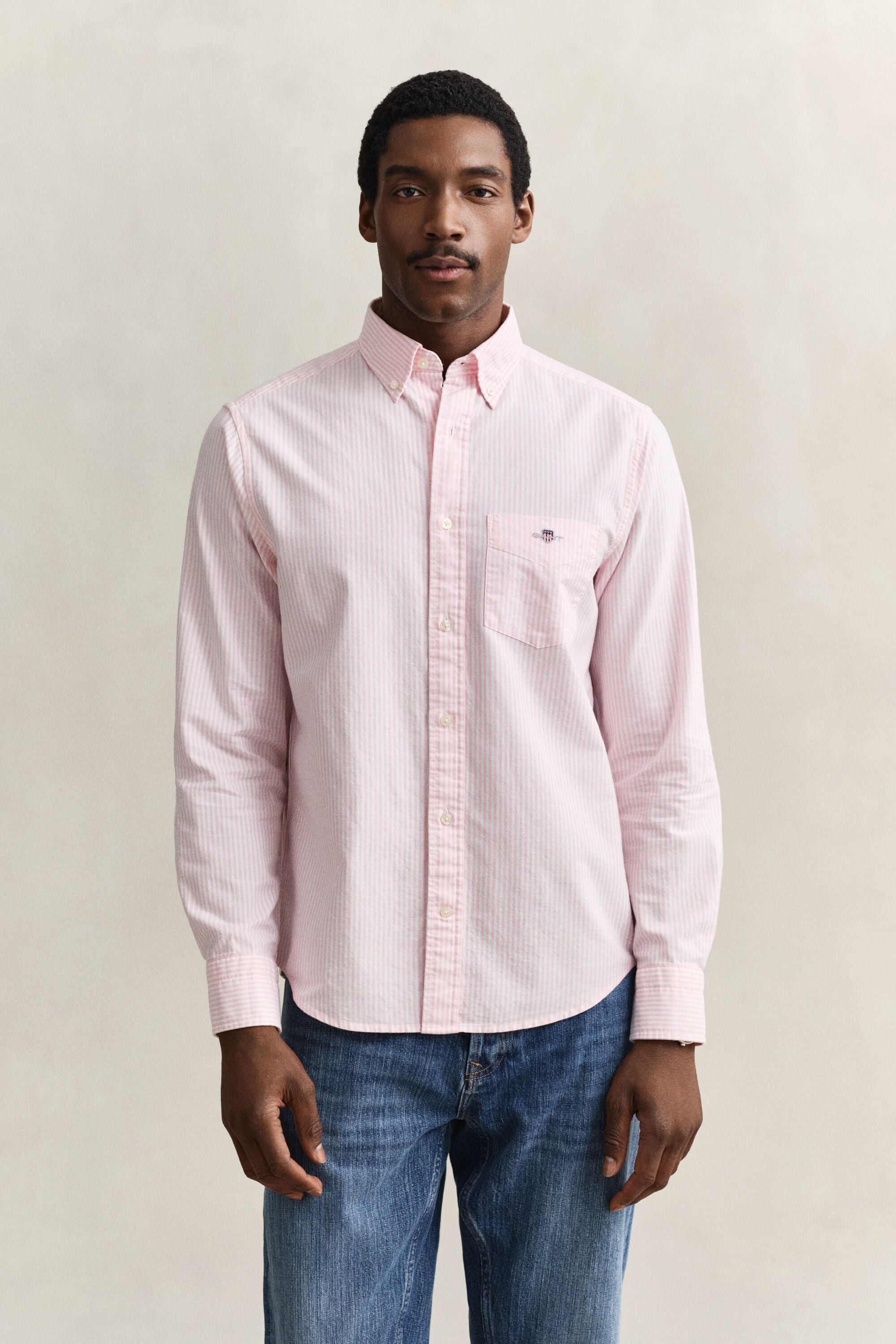 Camisa Oxford clásica de rayas finas