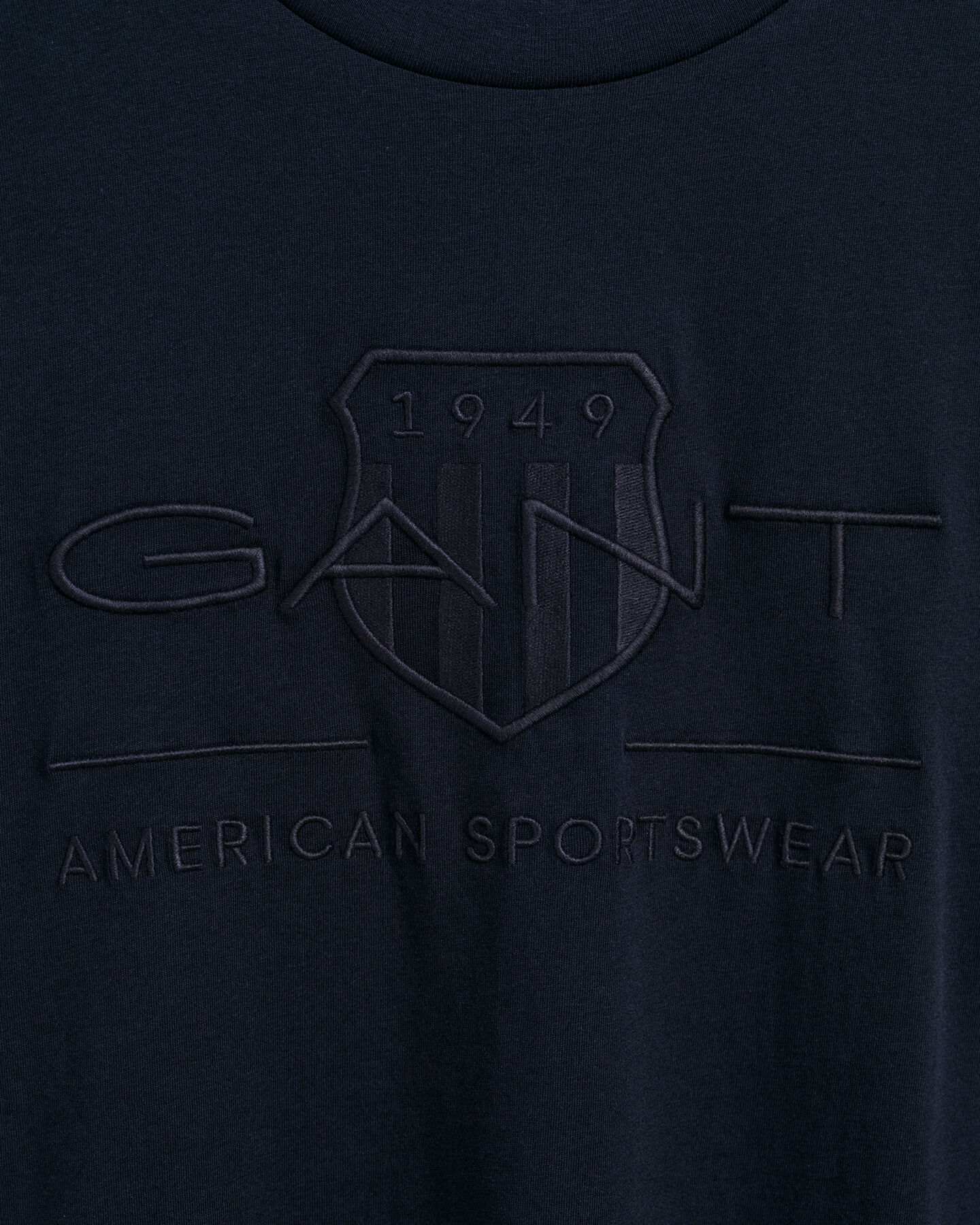 Camiseta de manga larga Tonal Shield