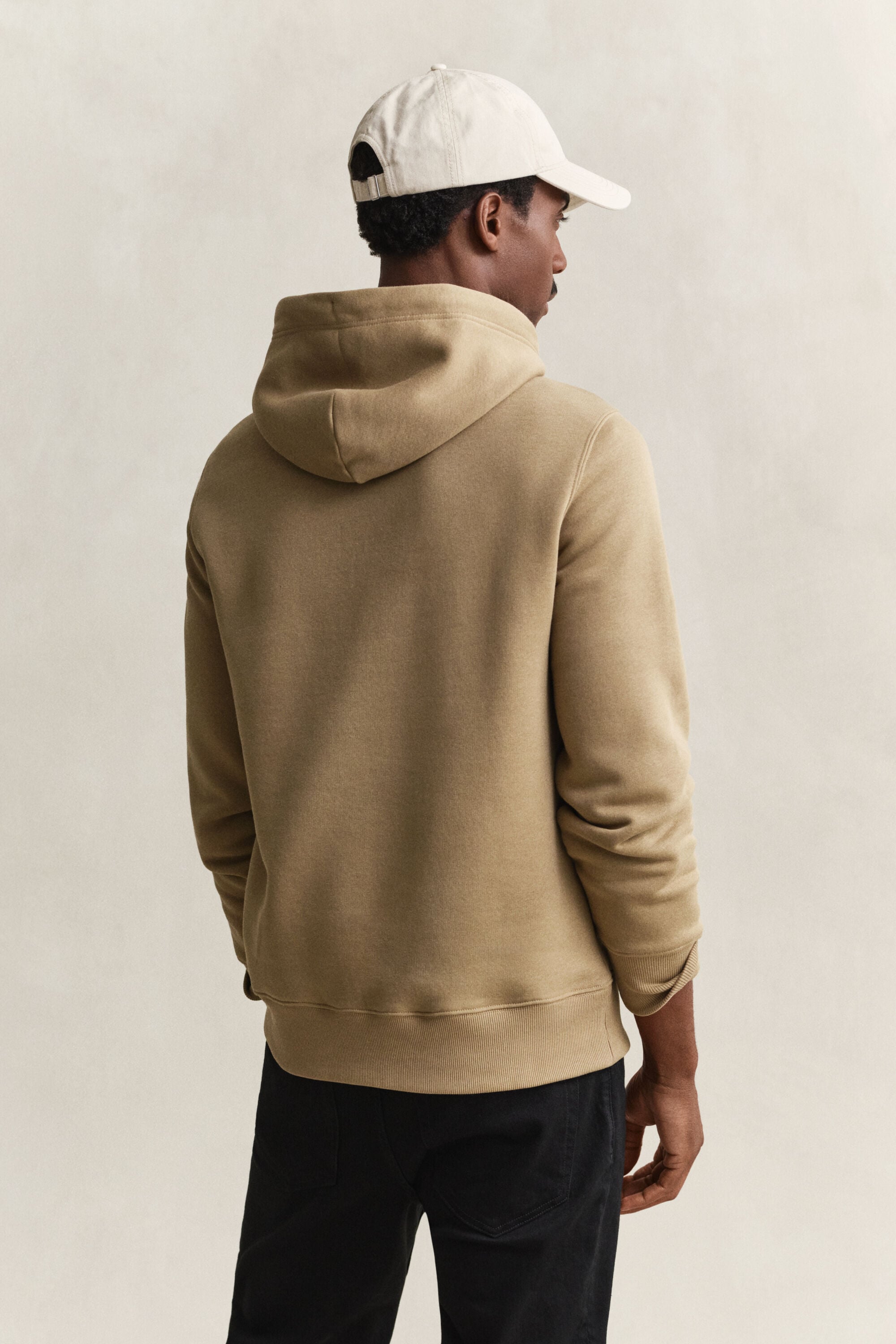 Sudadera con capucha Shield