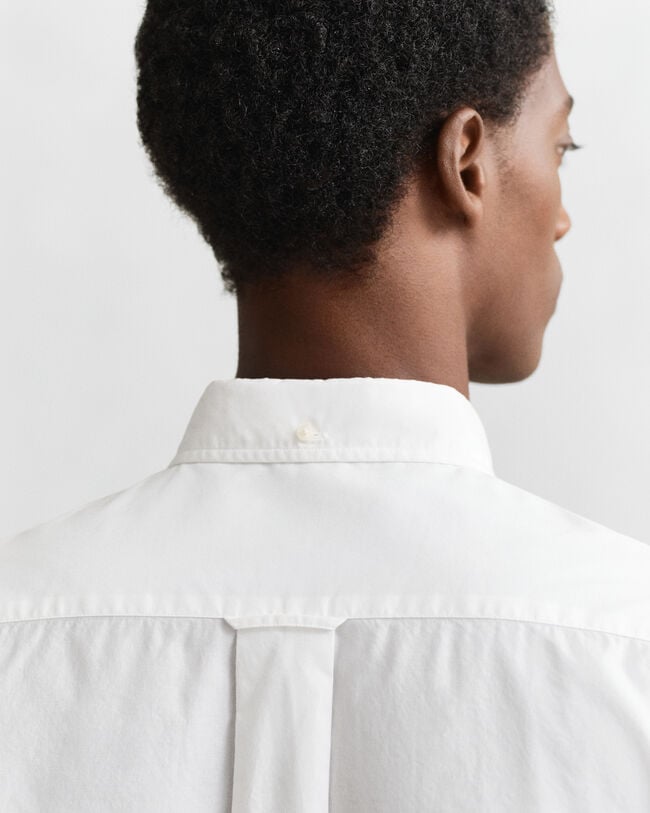 Camisa Regular Fit clásica de popelina