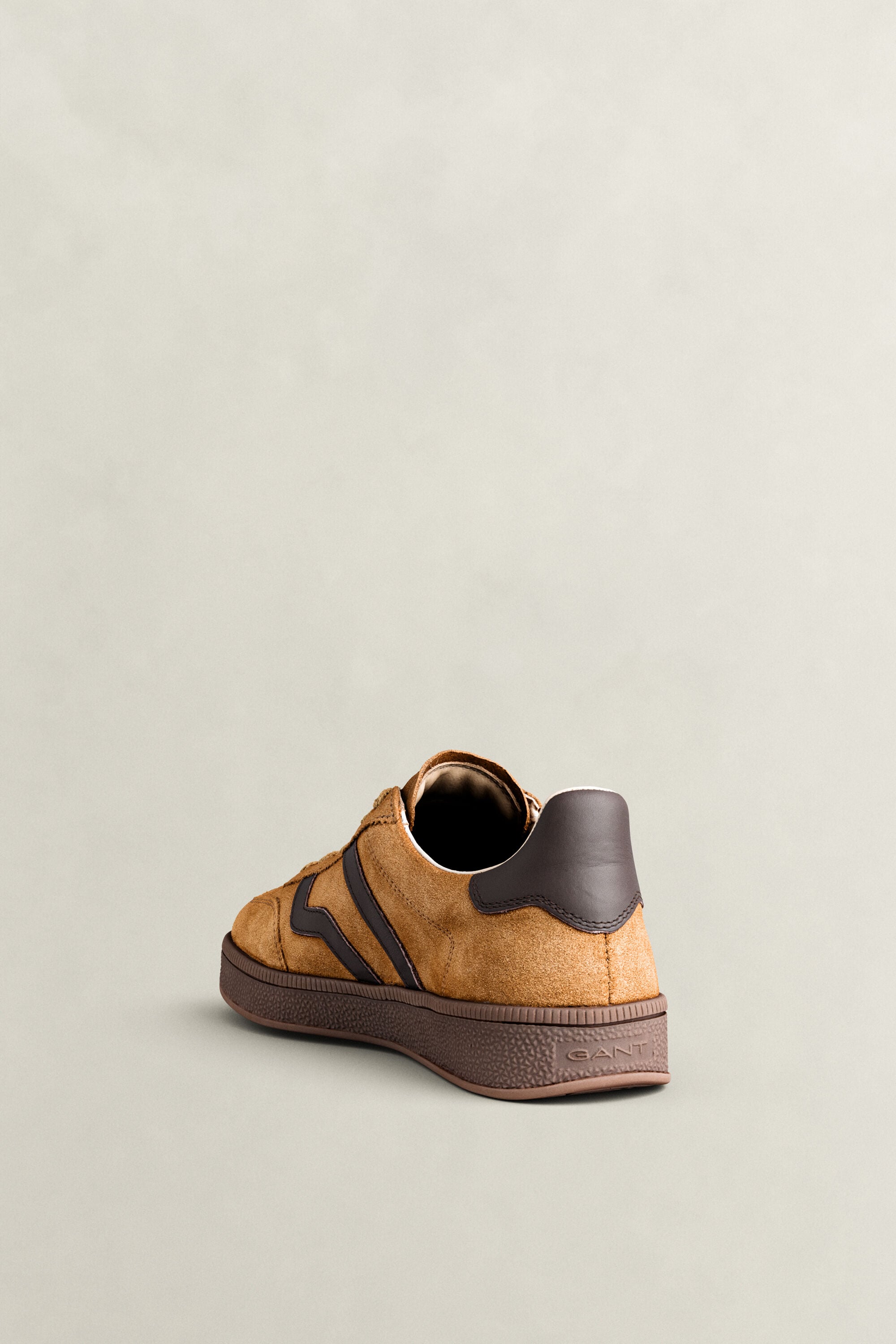 Zapatillas Cuzima de ante