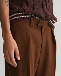 Pantalones de traje con pernera ancha en crepé de lana